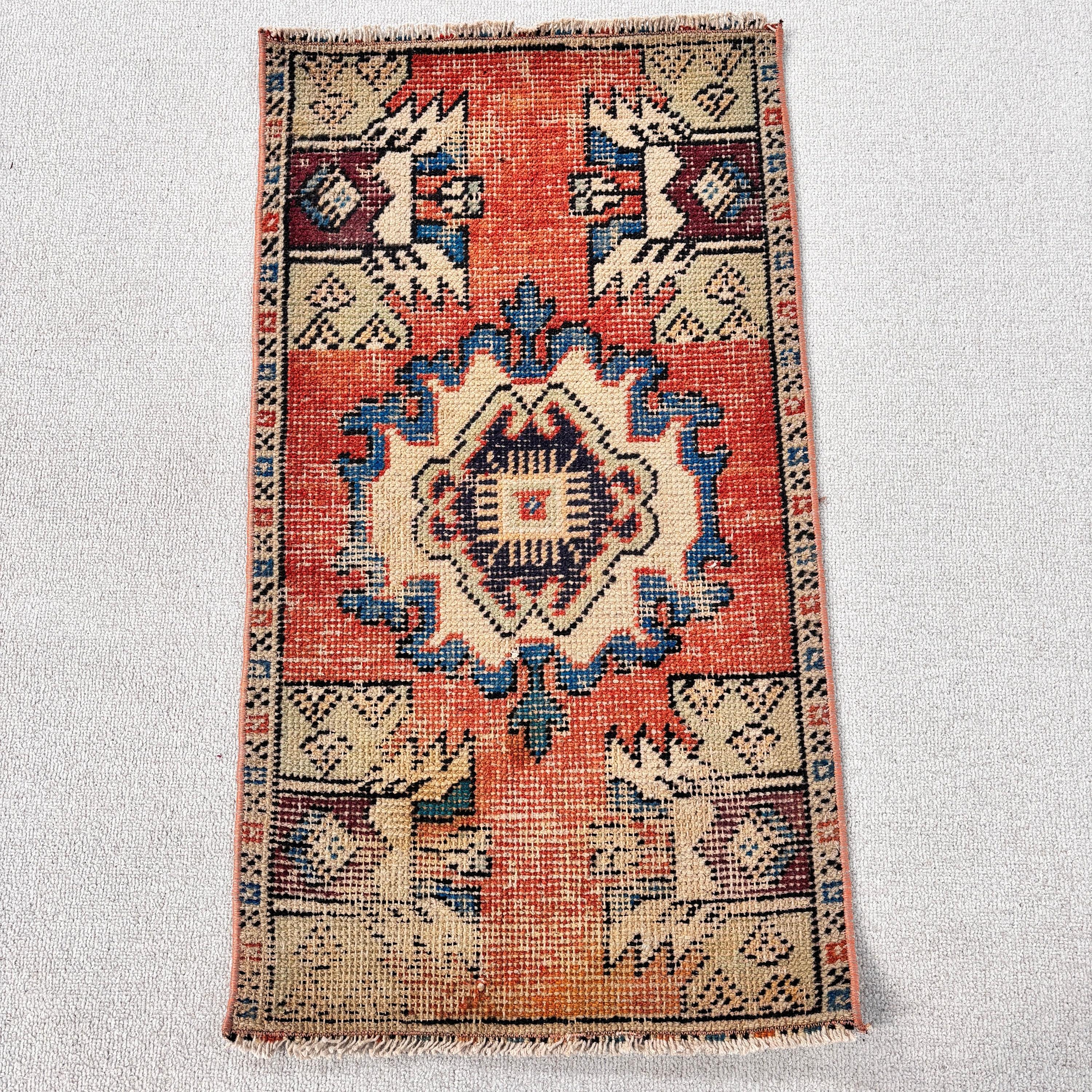 Turuncu Mutfak Halısı, Boho Halıları, Vintage Halı, Giriş Halıları, 1,5x2,7 ft Küçük Halılar, El Dokuma Halıları, Mutfak Halıları, Türk Halısı, Banyo Halıları