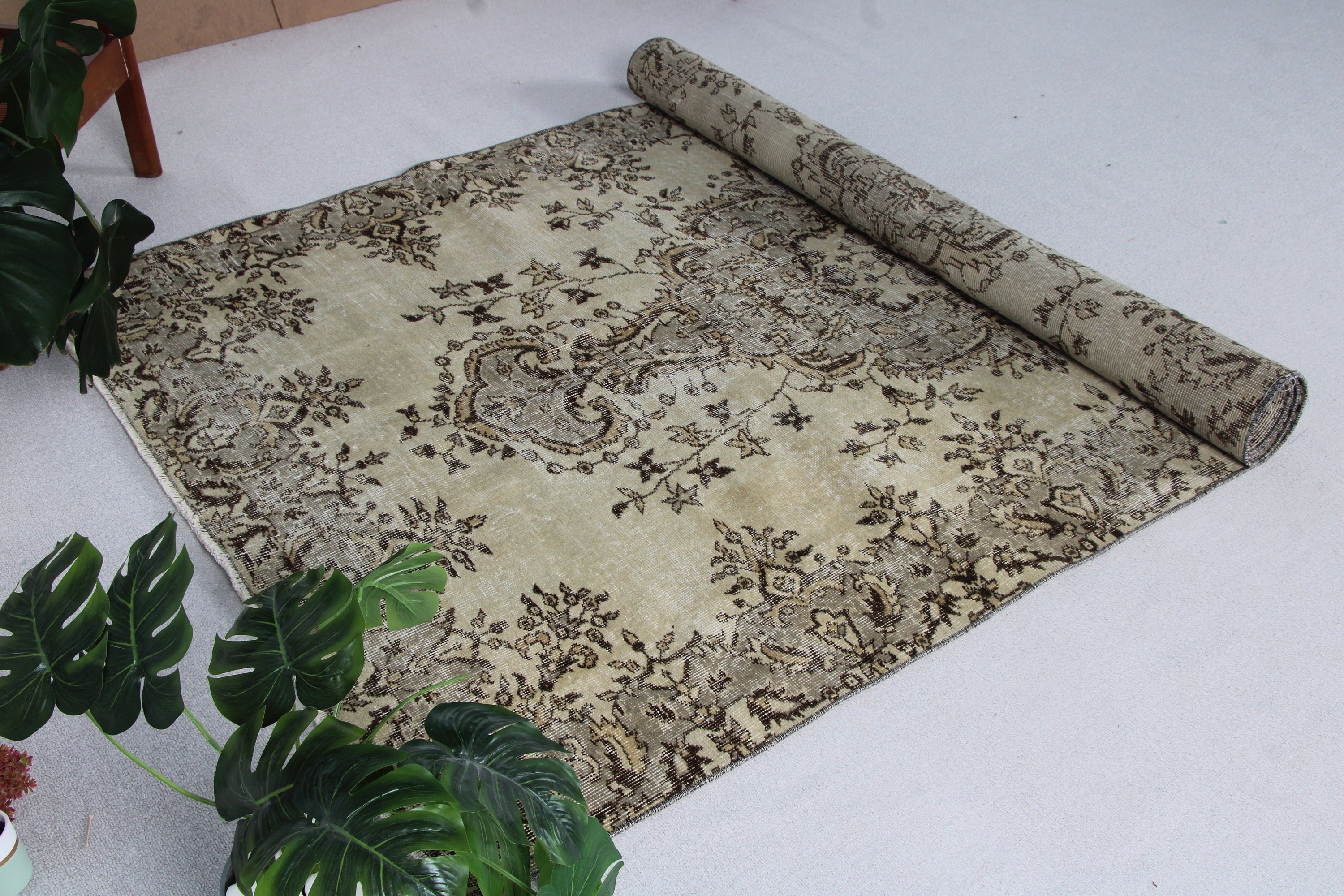 Büyük Oushak Halıları, Vintage Halılar, Bej 4.9x8.7 ft Büyük Halı, Yatak Odası Halısı, Türk Halısı, Ofis Halıları, Havalı Halılar, Fas Halıları