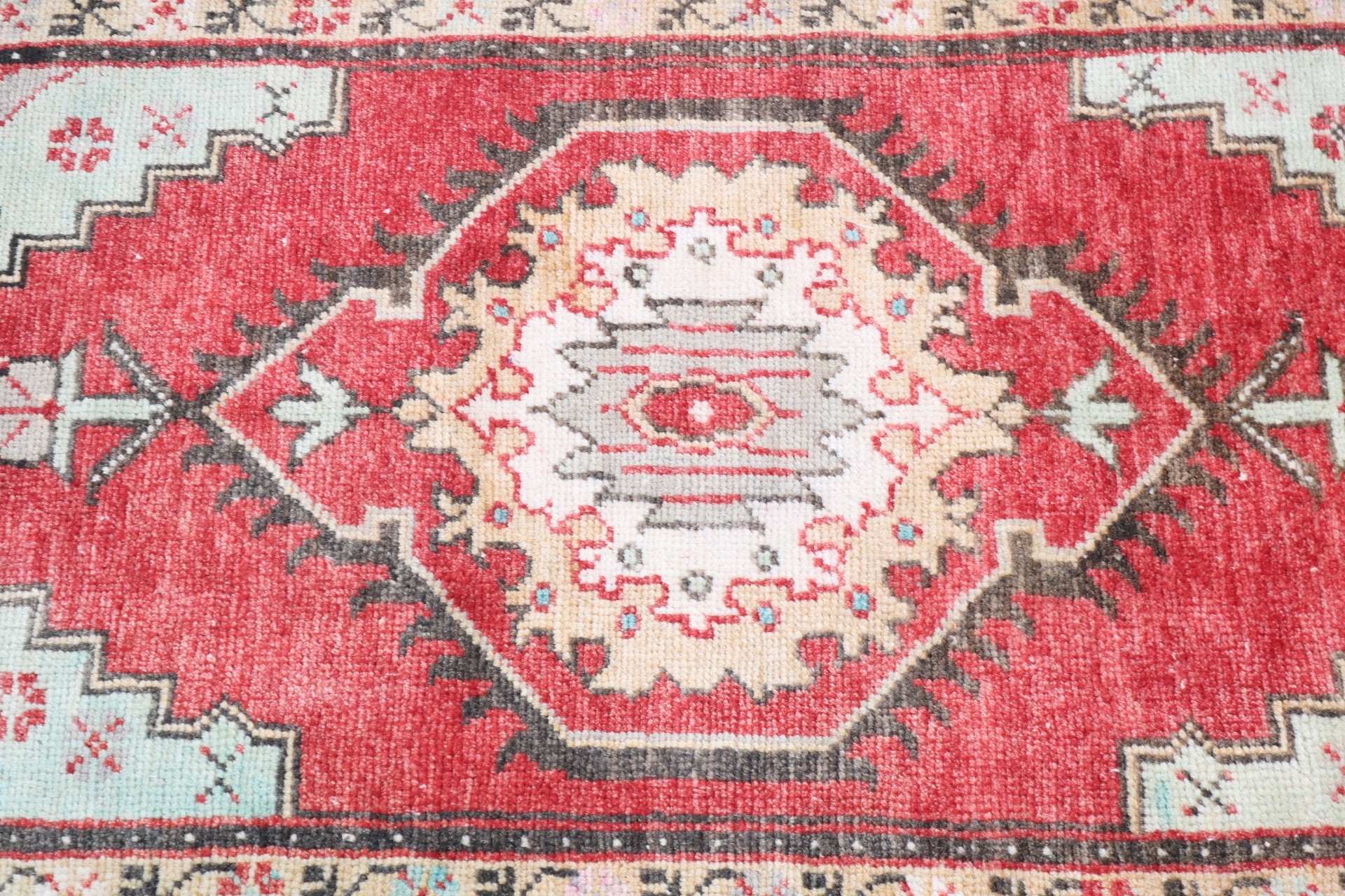 Mutfak Halısı, Kırmızı El Dokuma Halı, 1.7x3.4 ft Küçük Halı, Fas Halısı, El Dokuma Halıları, Vintage Halılar, Çocuk Halısı, Dış Mekan Halısı, Türk Halısı