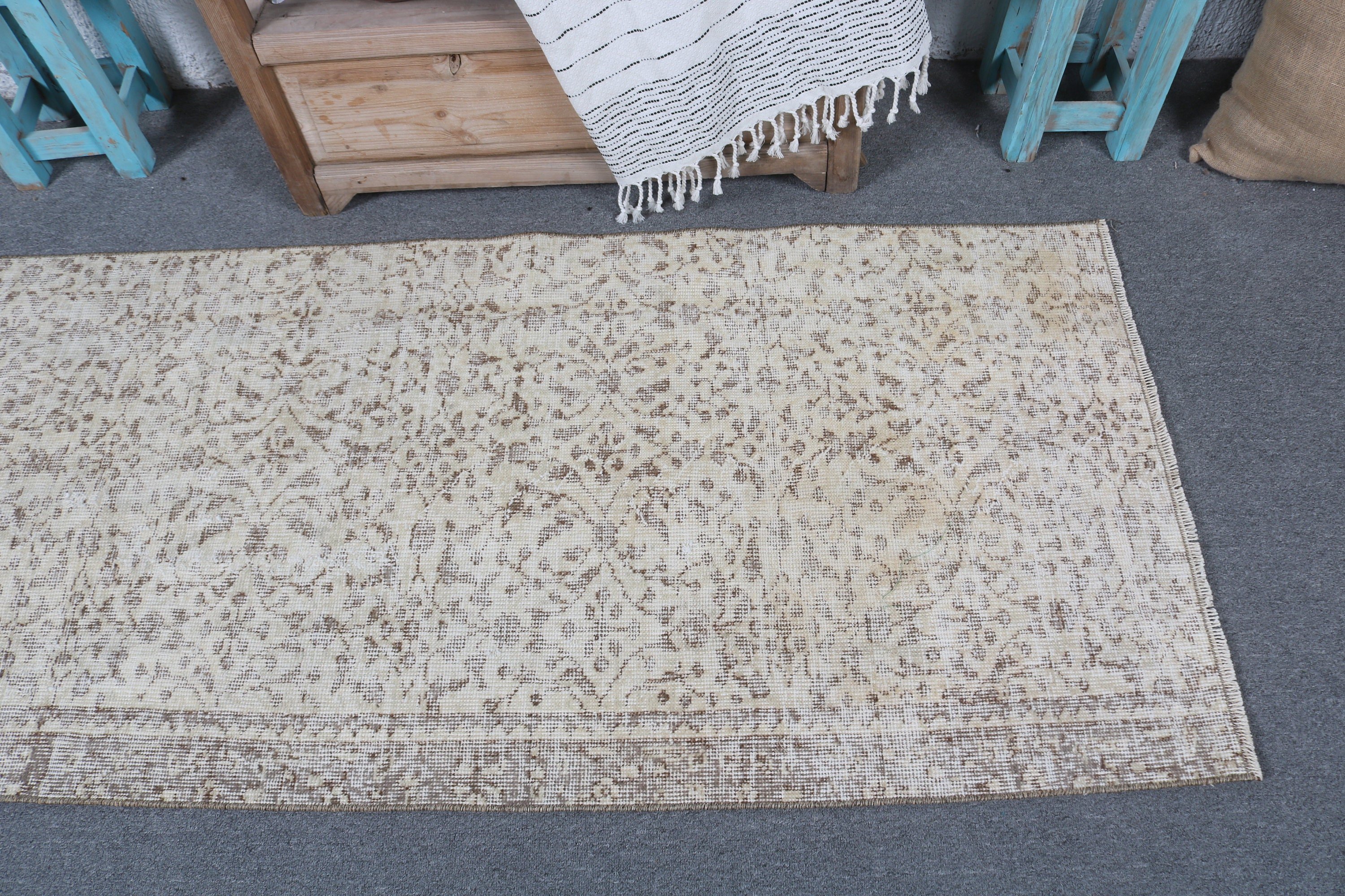 Flatweave Rug, 2.6x5.2 ft Small Rug, Luxury Rug, Small Boho Rug, Neutral Rugs, Turkish Rugs, Vintage Rug, Car Mat Rugs, Beige Geometric Rug