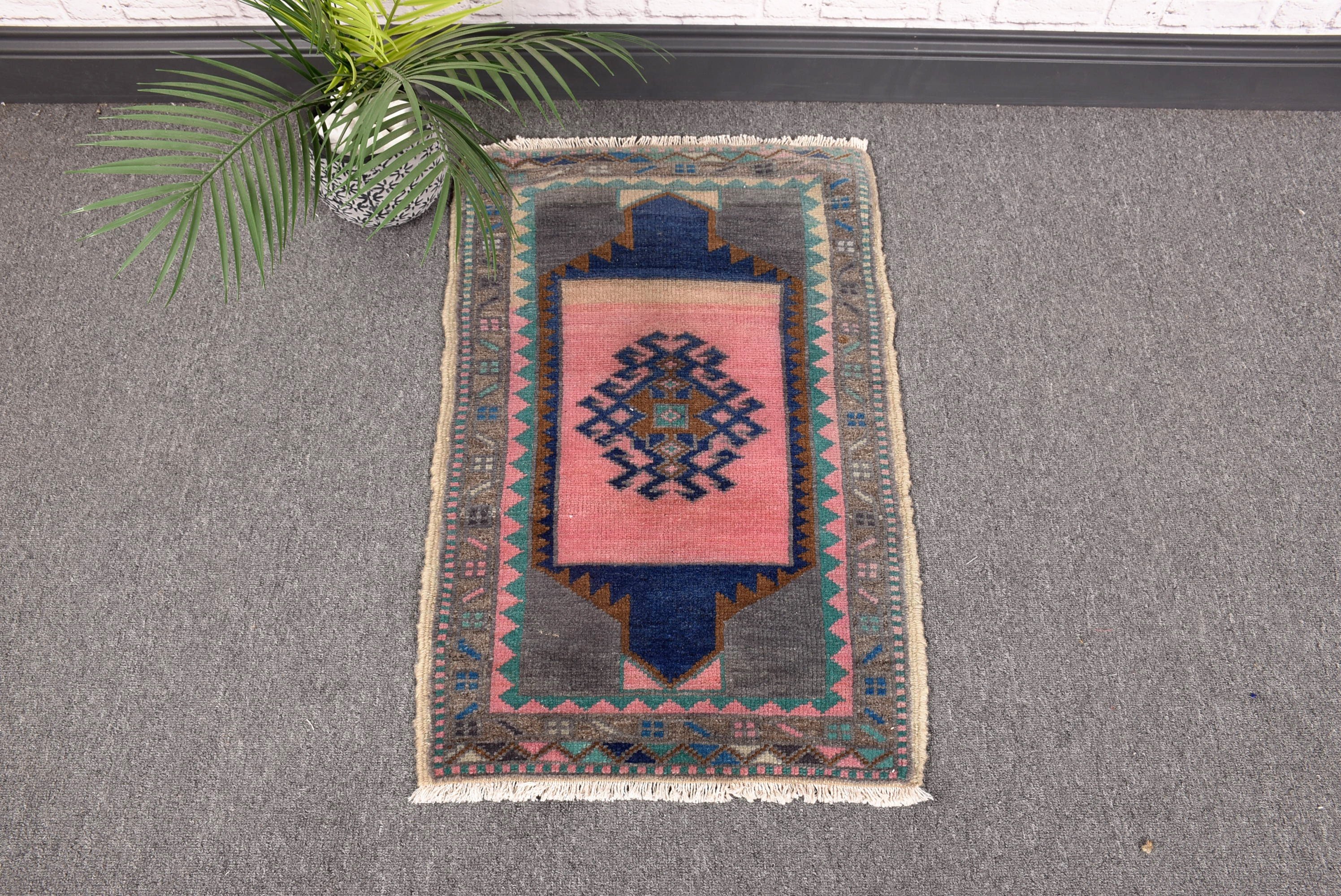 Vintage Halı, Türk Halısı, Yatak Odası Halıları, Çocuk Odası Halıları, Küçük Boho Halısı, Aztek Halısı, 1.5x2.5 ft Küçük Halısı, Modern Halısı, Pembe Boho Halısı