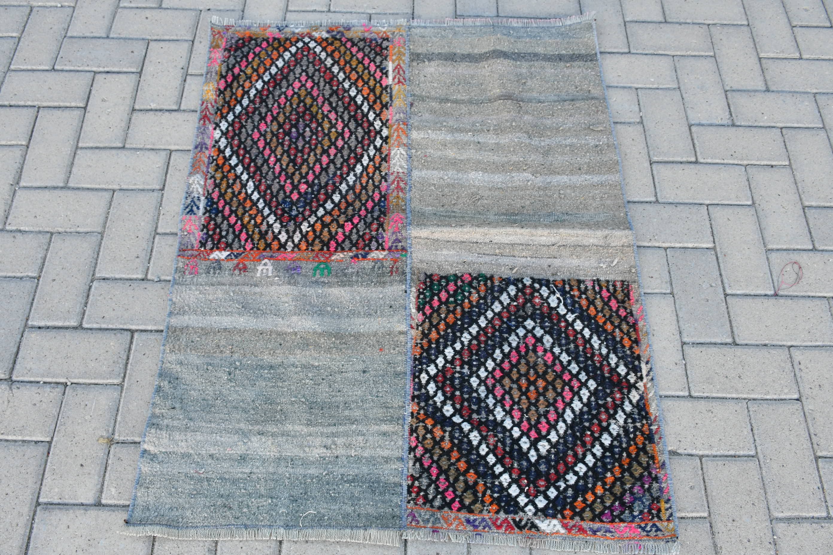 Yün Halı, Bej 3x3.6 ft Küçük Halı, Giriş Halıları, Türk Halısı, Vintage Halı, Kilim, Mutfak Halısı, Yatak Odası Halıları