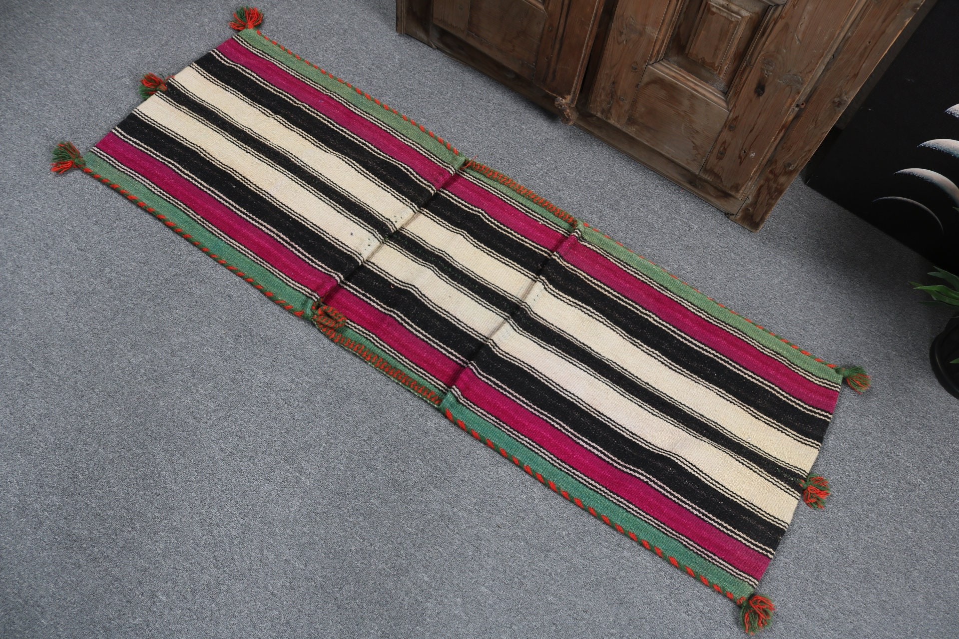 Kilim, Siyah Düz Dokuma Halı, Türk Halıları, Paspas Halıları, Soğuk Halı, 1,5x4,6 ft Küçük Halılar, Oryantal Halılar, Boho Halı, Giriş Halıları, Vintage Halı