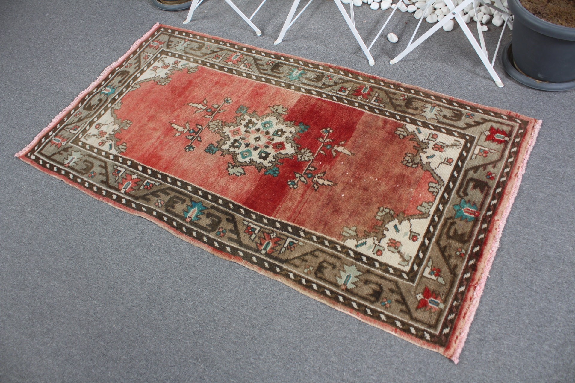 Kitchen Rug, Rugs for Bedroom, Turkish Rugs, Vintage Decor Rug, Red Floor Rug, Oushak Rugs, Bedroom Rugs, 3x5.6 ft Accent Rugs, Vintage Rug