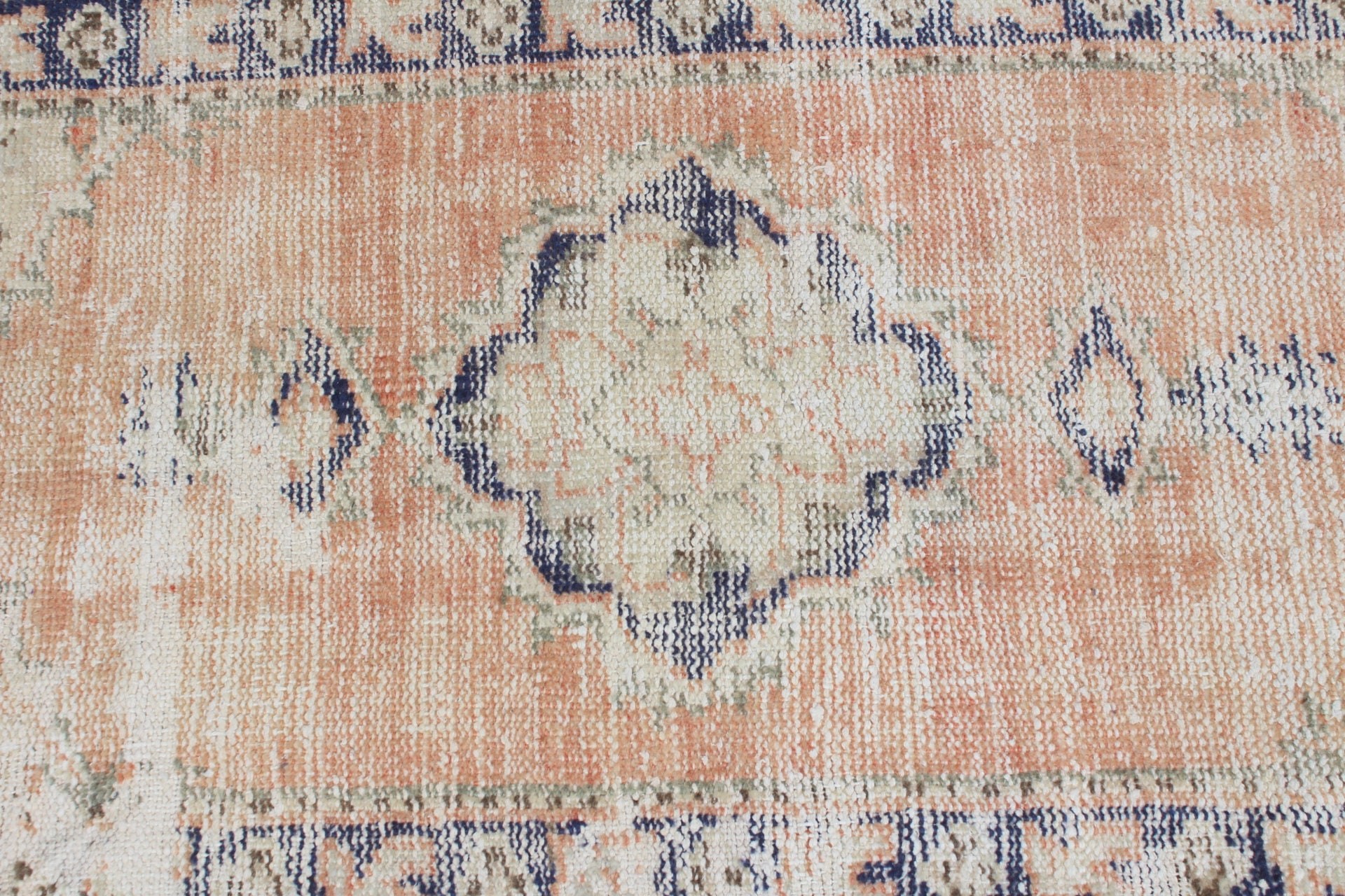 Eklektik Halı, Yatak Odası Halısı, Turuncu Ev Dekorasyonu Halısı, Duvara Asılı Halı, 2.1x4 ft Küçük Halı, Vintage Halı, Türk Halısı, Havalı Halı