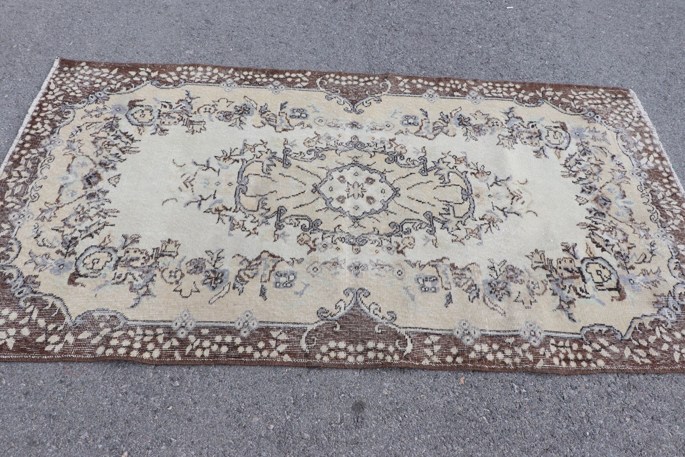 Soğuk Halı, 3,8x7,1 ft Alan Halısı, Kahverengi Fas Halısı, Fas Halısı, İç Mekan Halısı, Alan Kilimleri, Türk Halısı, Türk Alan Halısı Halıları, Vintage Halı