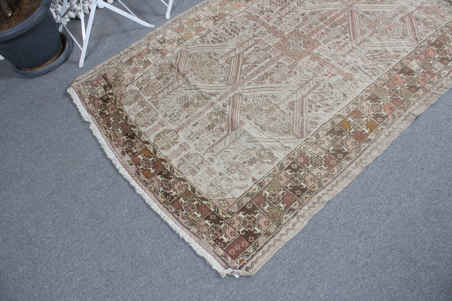 Beige Moroccan Rug, Dining Room Rug, Cool Rug, 4.1x6.4 ft Area Rug, Kitchen Rugs, Turkish Rug, Vintage Rugs, Bohemian Rug