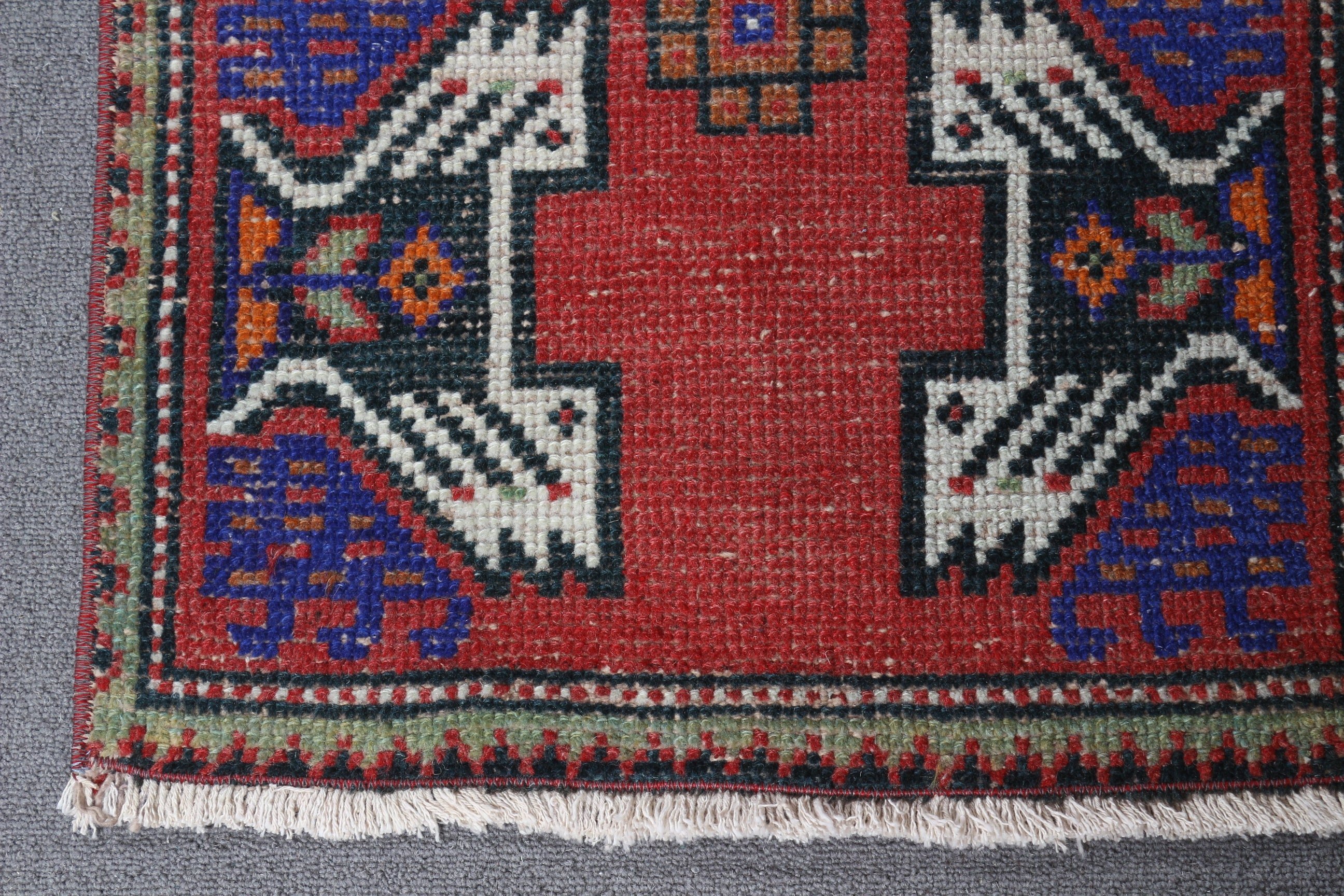 Yer Halısı, 1.6x3.3 ft Küçük Halılar, Kırmızı Antika Halılar, Vintage Halı, Kapı Paspası Halıları, Duvara Asılı Halı, Türk Halısı, Antika Kilimler