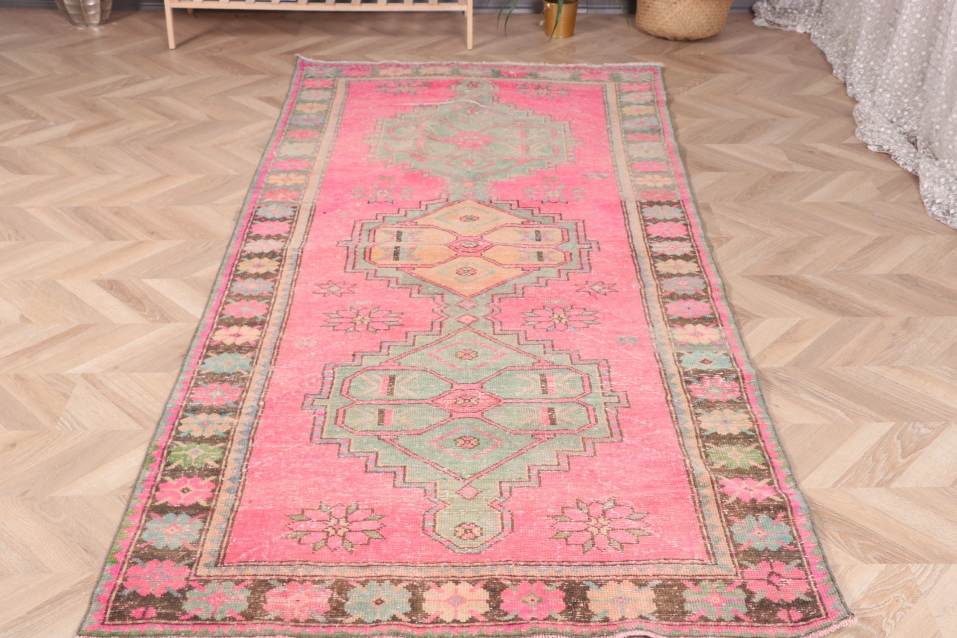 Pembe Havalı Halı, Boho Bölge Halıları, Vintage Halılar, Aztek Halıları, 3,8x8,2 ft Alan Halısı, Türk Halısı, Açıklama Halıları, Oturma Odası Halısı, Yatak Odası Halısı