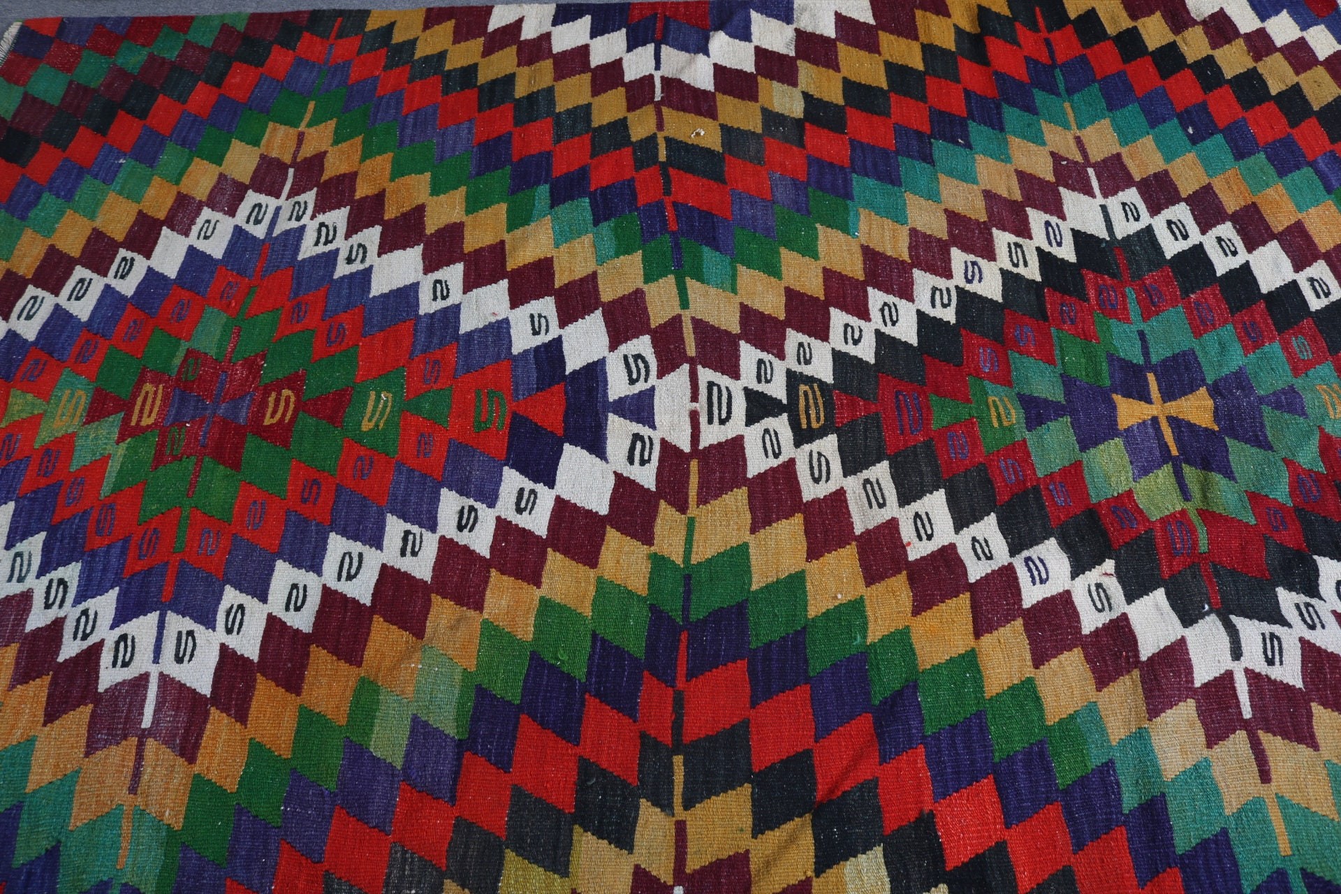 Gökkuşağı Oushak Halı, Büyük Oushak Halı, 5.4x7.9 ft Büyük Halılar, Vintage Halılar, Anadolu Halıları, Türk Halıları, El Yapımı Halı, Kilim