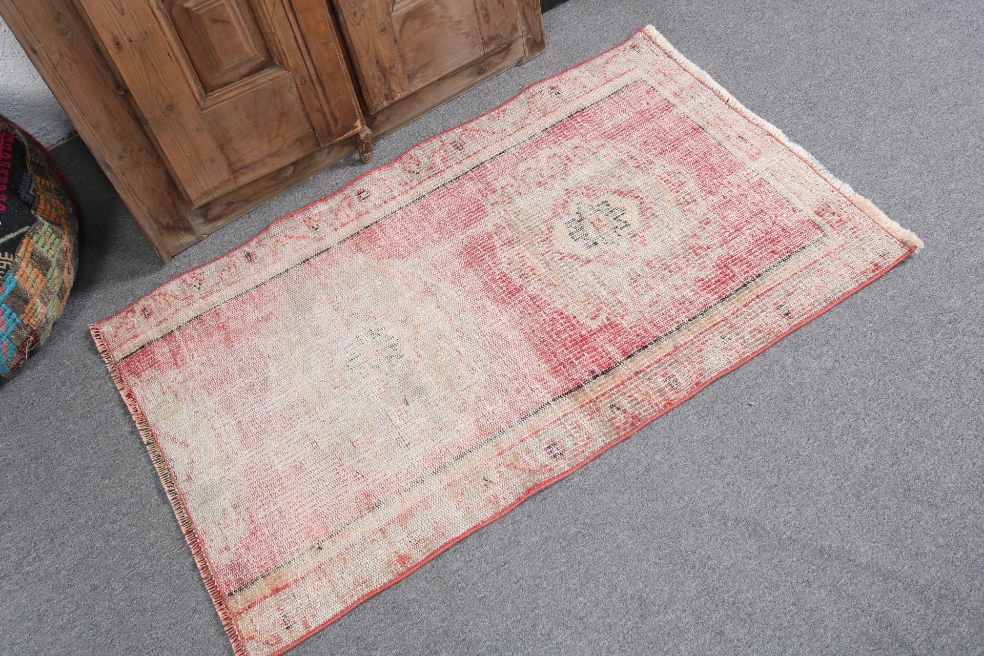 Türk Halısı, 2.3x3.9 ft Küçük Halılar, Egzotik Halı, Anadolu Halısı, Bej Mutfak Halısı, Vintage Halı, Giriş Halısı, Küçük Boho Halıları, Oryantal Halı