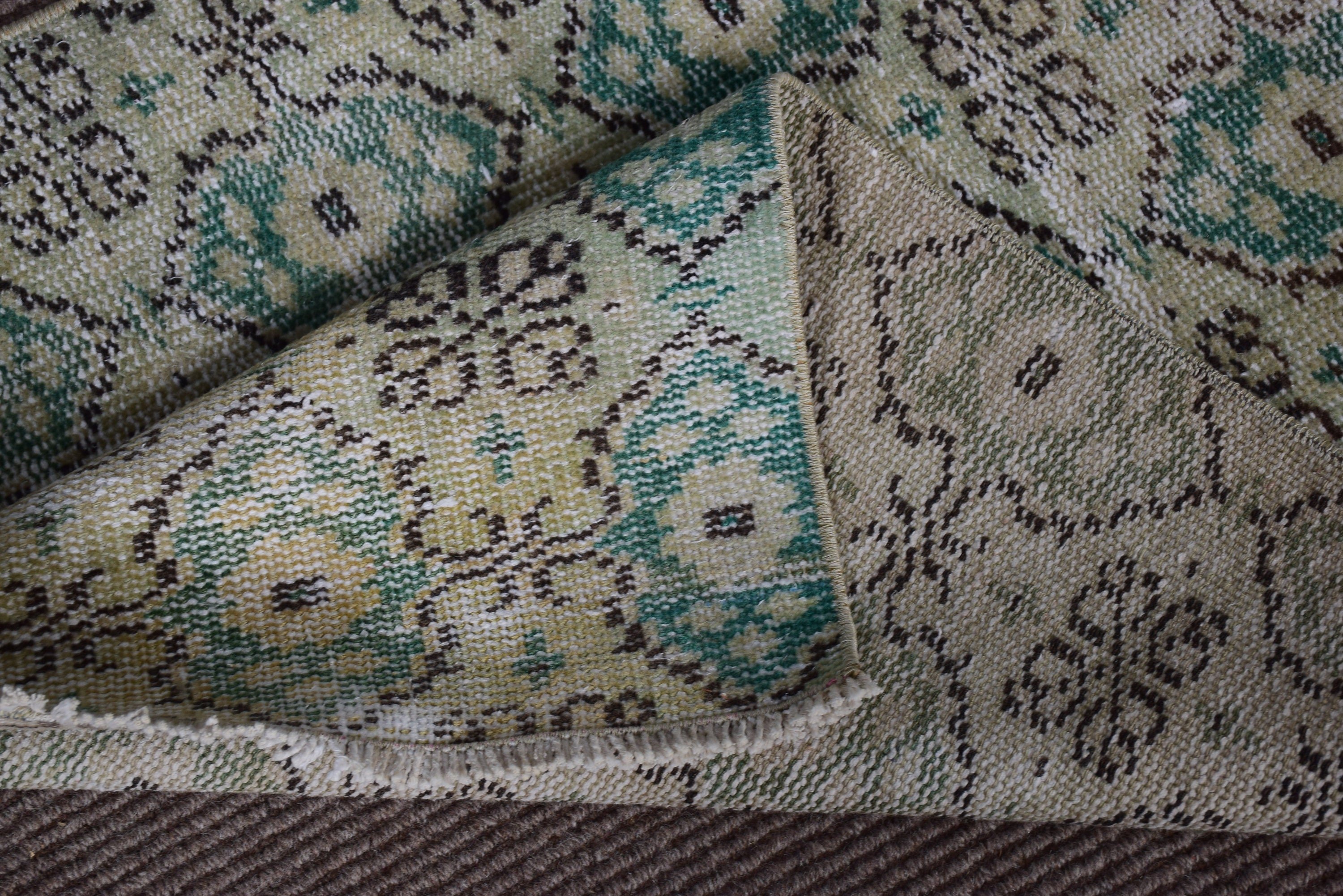 Çocuk Halısı, Havalı Halılar, Yeşil Yün Halılar, Türk Halıları, Araba Paspası Halıları, Vintage Halı, Küçük Boho Halı, Bildiri Halıları, 2,3x3,5 ft Küçük Halı