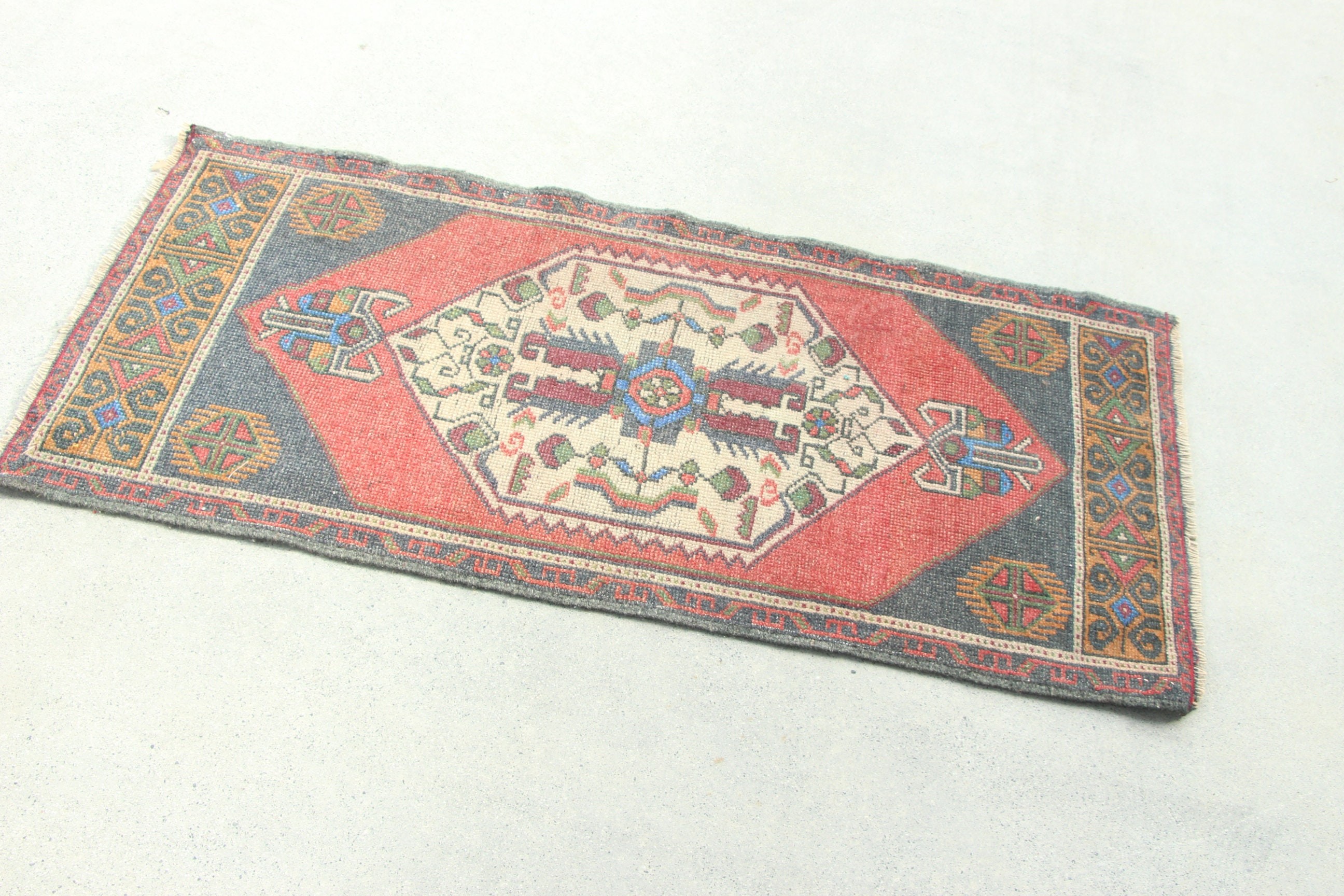 Oriental Rugs, Turkish Rug, Vintage Rugs, Bedroom Rugs, 1.9x4 ft Small Rugs, Red Bedroom Rugs, Small Boho Rug, Small Vintage Rugs