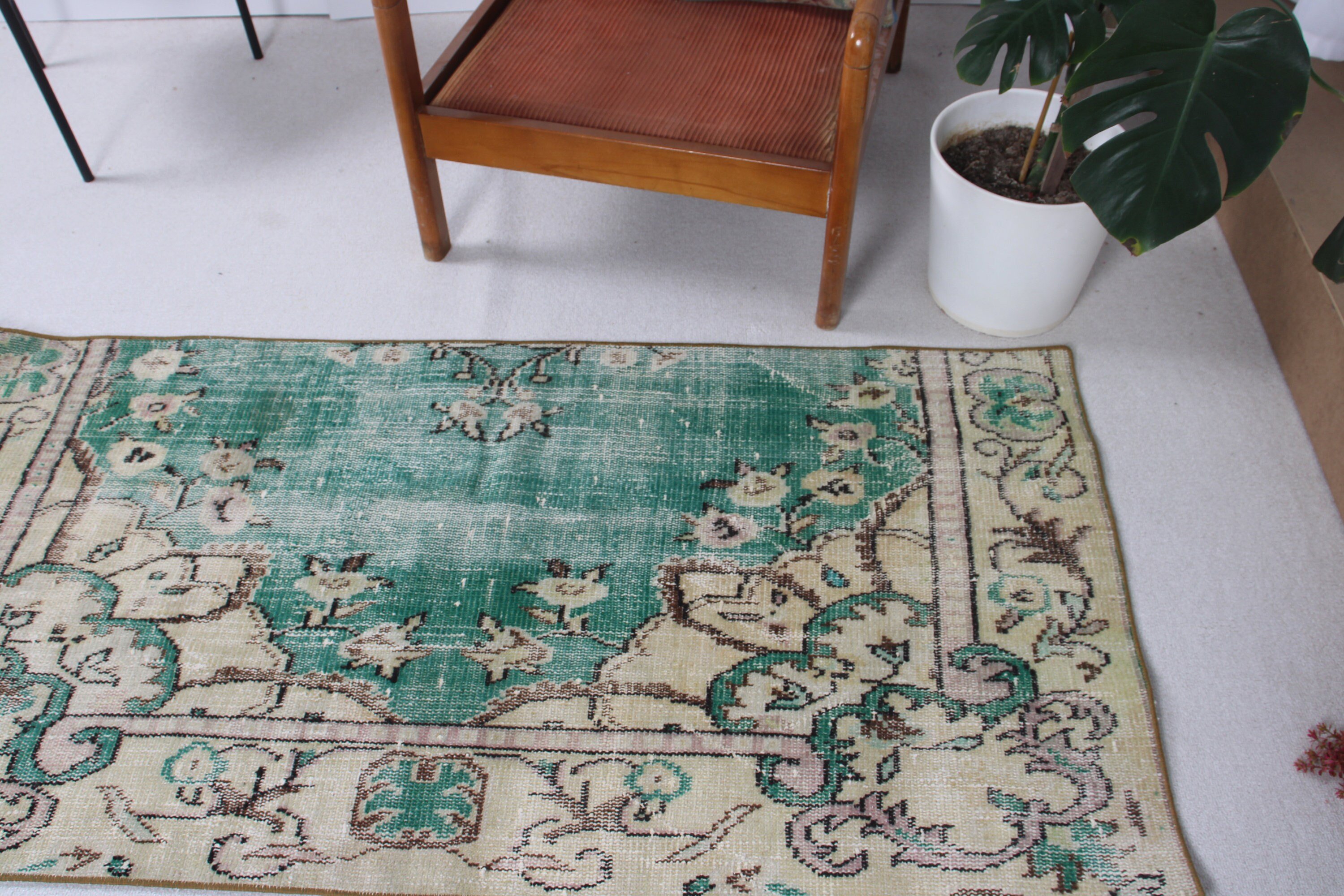 Door Mat Rug, Vintage Rugs, 2.7x5.5 ft Small Rugs, Antique Rugs, Green Antique Rugs, Luxury Rug, Turkish Rug, Entry Rug, Rugs for Entry