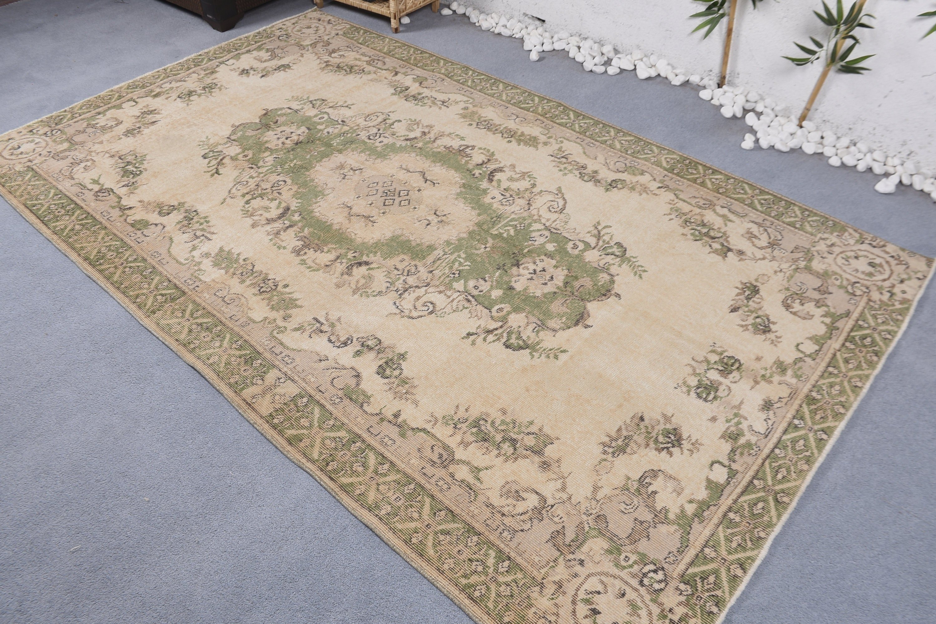 Vintage Rugs, Turkish Rug, Beige  5.2x8.7 ft Large Rug, Cool Rug, Bedroom Rug, Living Room Rugs, Salon Rug, Office Rug