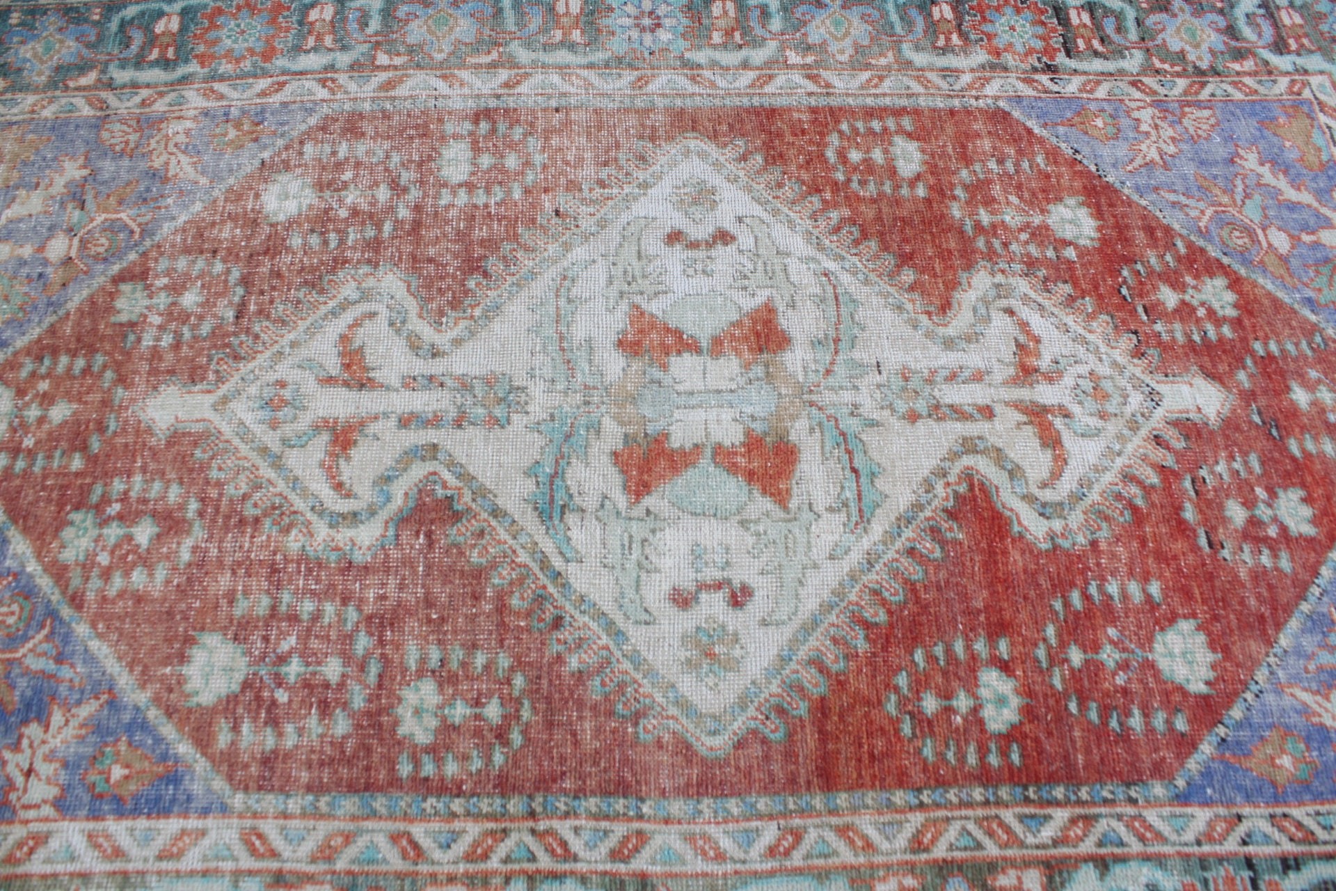 Tasarımcı Halıları, Vintage Halı, Oturma Odası Halıları, Türk Halısı, Yatak Odası Halısı, Kırmızı Antika Halılar, Oushak Halıları, 5.2x8.3 ft Büyük Halılar, Salon Halıları