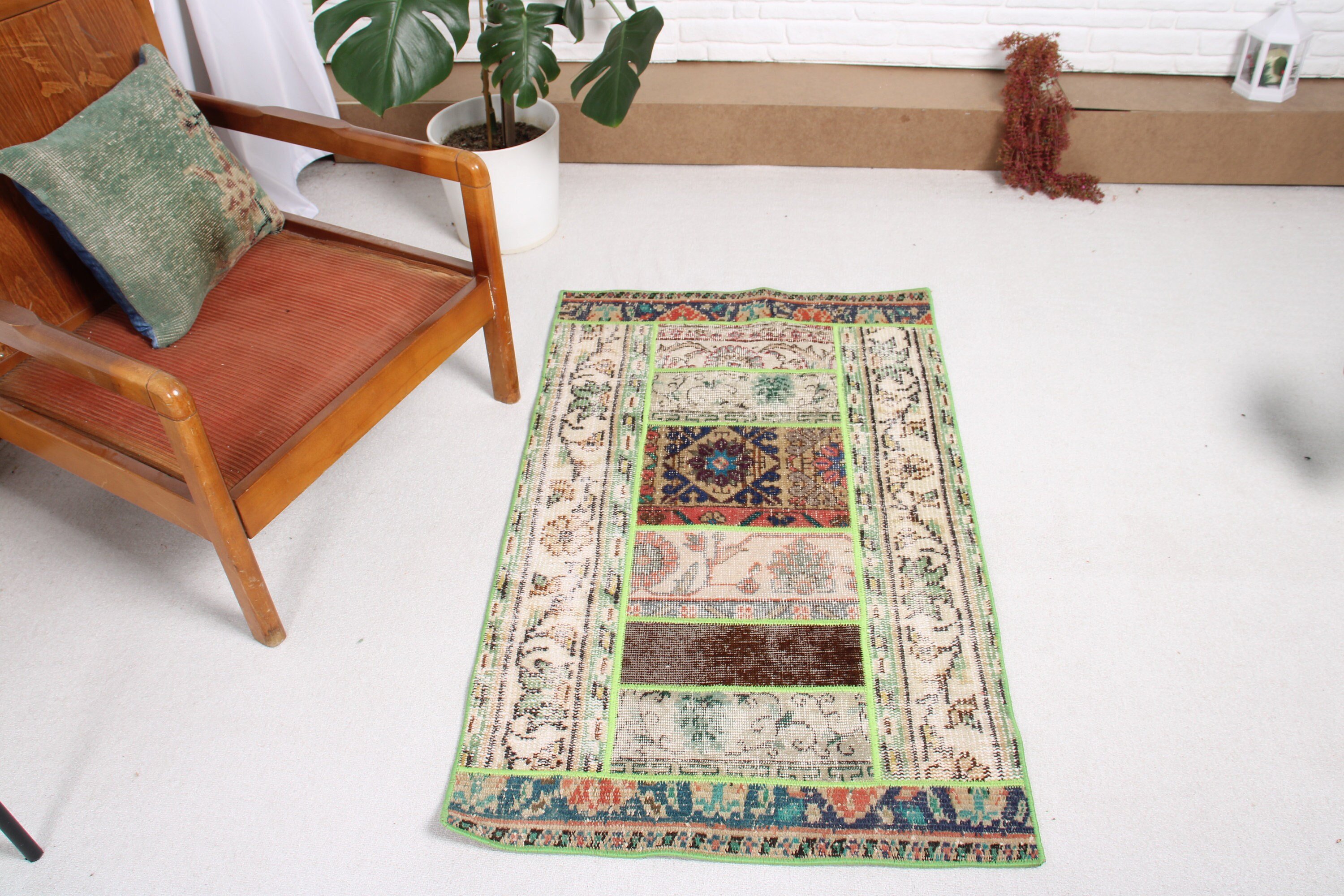 Green Anatolian Rugs, Turkish Rugs, Oriental Rug, Home Decor Rugs, Dorm Rug, 2.5x4.1 ft Small Rugs, Bath Rugs, Vintage Rug, Door Mat Rugs