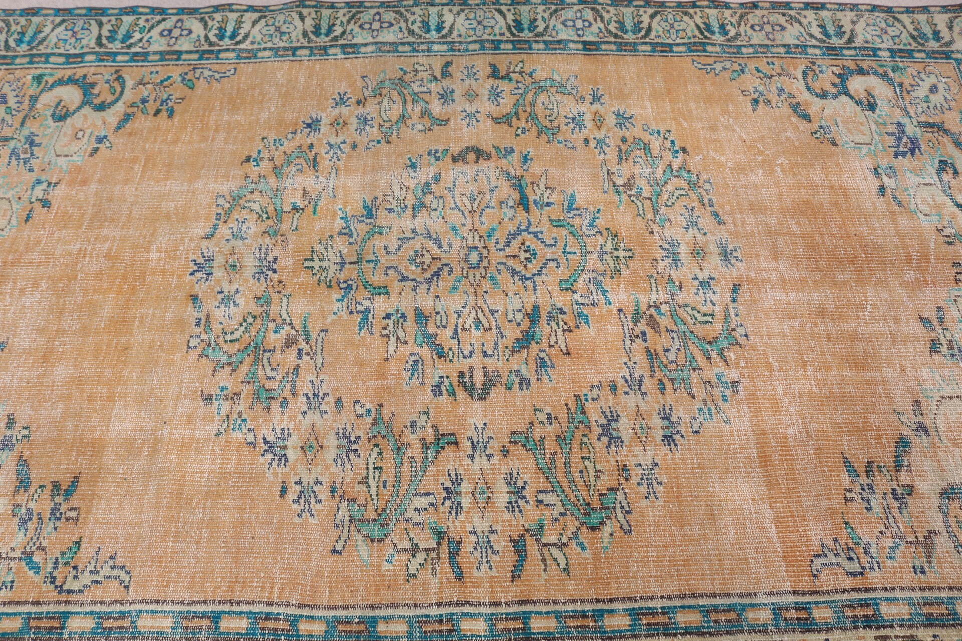 Vintage Halı, Turuncu 5.7x8.5 ft Büyük Halı, Parlak Halı, Anadolu Halısı, Türk Halısı, Yemek Odası Halısı, Salon Halısı, Mutfak Halısı