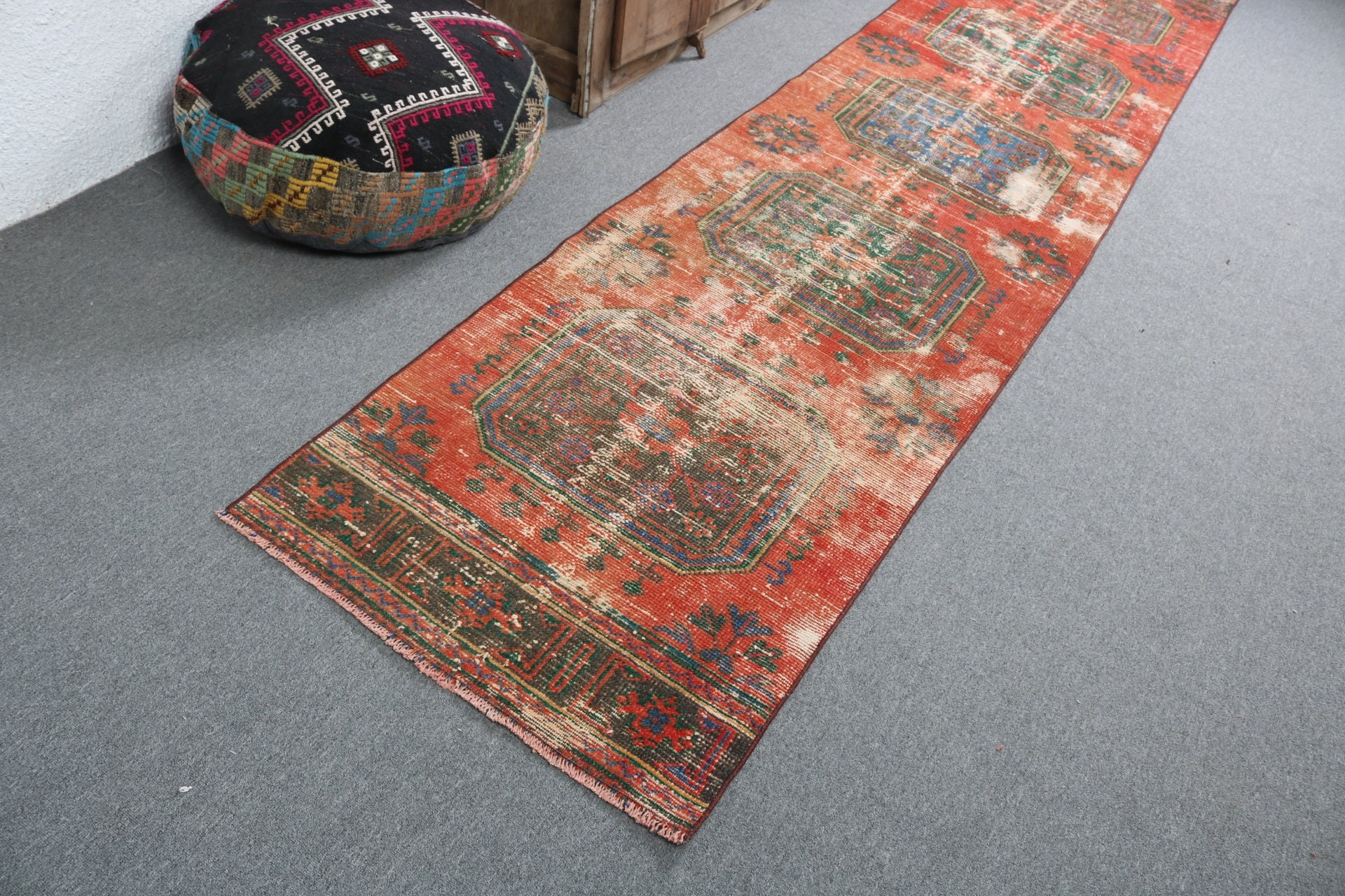 Türk Halısı, Koridor Halıları, Merdiven Halıları, Havalı Halı, Kırmızı Boho Halıları, 2,5x11,5 ft Koşucu Halısı, Koridor Halıları, Vintage Halılar