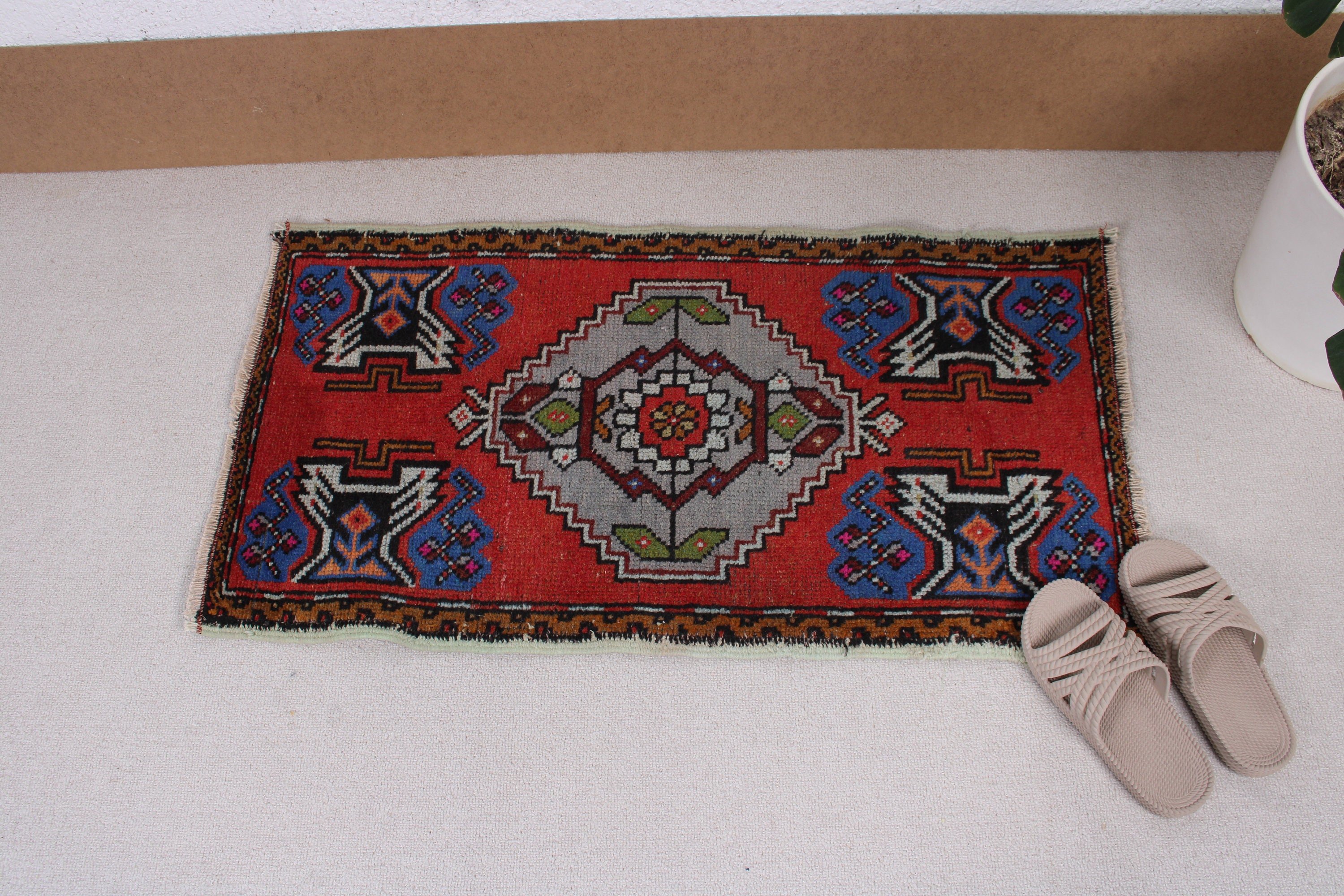 Küçük Alan Halıları, Türk Halıları, Vintage Halılar, Dekoratif Halılar, Mutfak Halıları, Soğuk Halı, 1.7x3.1 ft Küçük Halı, Kırmızı Geometrik Halı, Fas Halısı