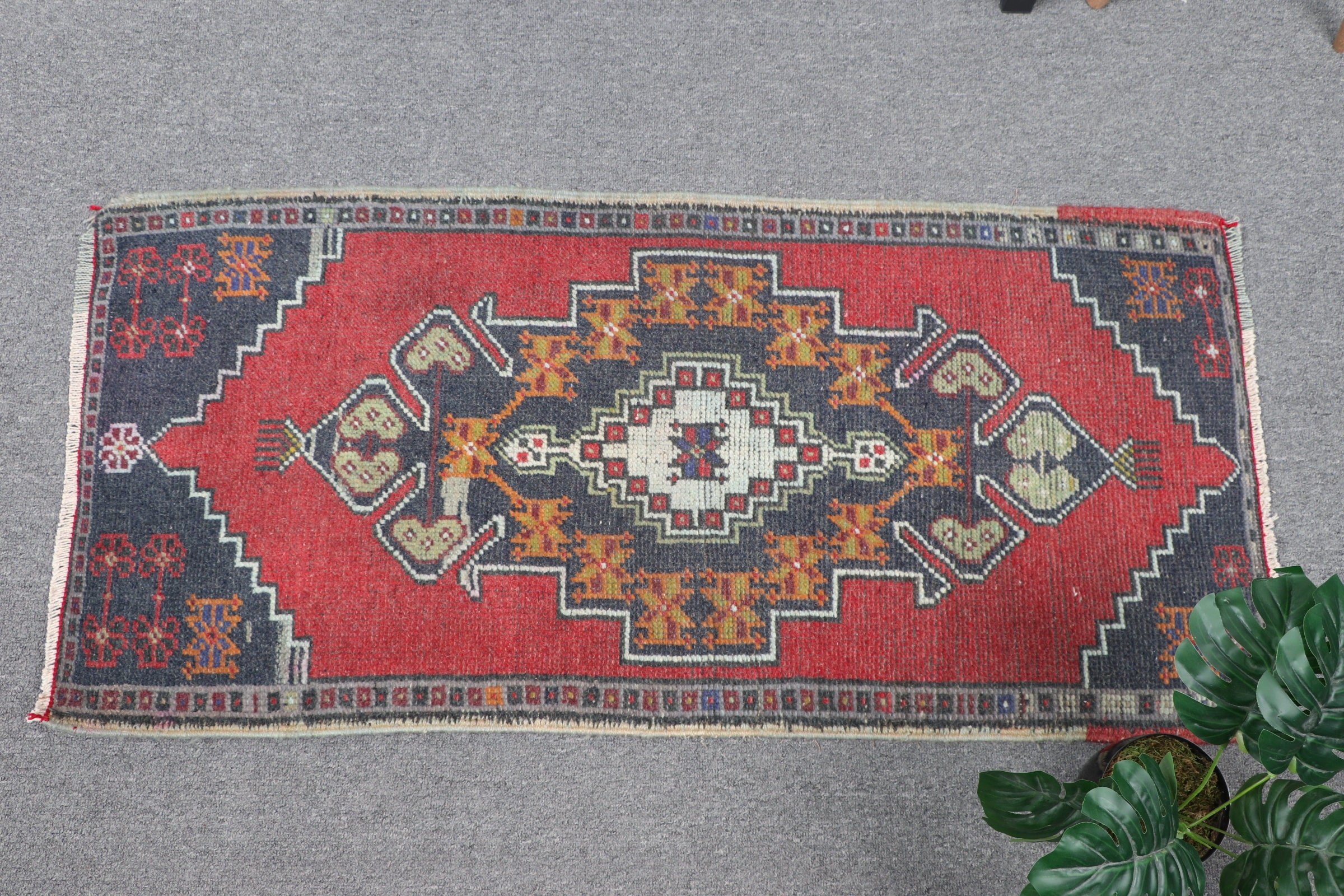 Oushak Rugs, Wall Hanging Rugs, 1.7x3.6 ft Small Rugs, Organic Rug, Cool Rugs, Turkish Rugs, Bedroom Rug, Red Moroccan Rug, Vintage Rug