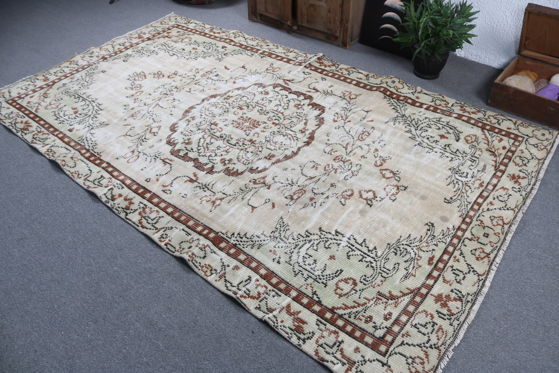 Handwoven Rug, 5.2x9.2 ft Large Rug, Dining Room Rug, Vintage Rug, Home Decor Rug, Turkish Rugs, Large Vintage Rug, Beige Luxury Rugs