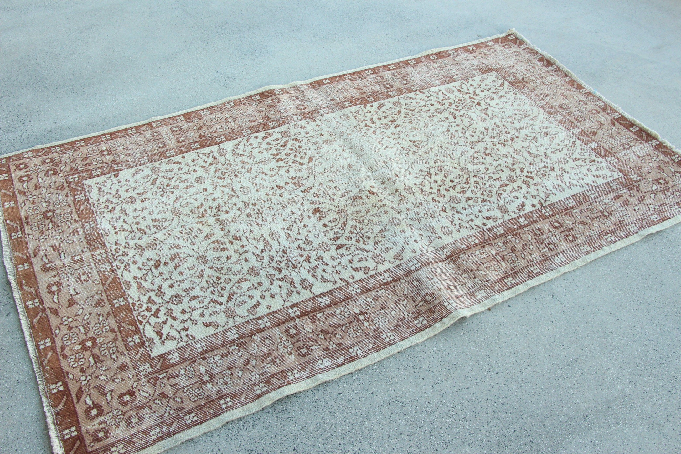 Statement Rugs, Vintage Area Rug, 3.7x6.6 ft Area Rug, Modern Rugs, Living Room Rugs, Turkish Rug, Vintage Rug, Beige Flatweave Rug