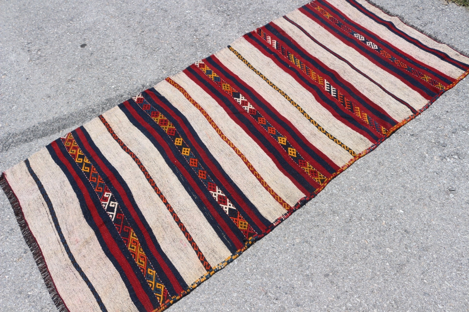 Nursery Rug, Entry Rug, 3x6.7 ft Accent Rug, Moroccan Rug, Turkish Rug, Red Home Decor Rug, Kilim, Floor Rugs, Dorm Rug, Vintage Rugs