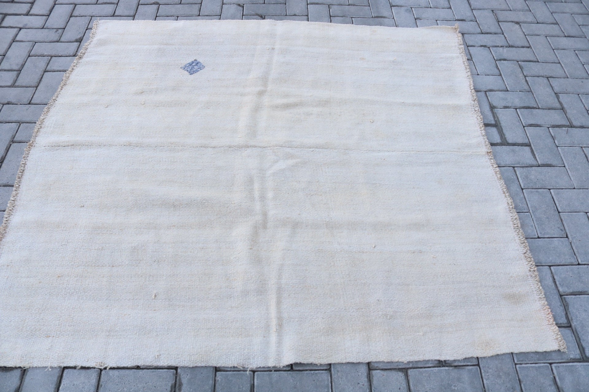 Vintage Halı, 5.2x5.3 ft Alan Halısı, Yer Halıları, Türk Alan Kilim Halıları, Oryantal Halı, İç Mekan Halısı, Yün Halı, Türk Halısı, Çocuk Halıları