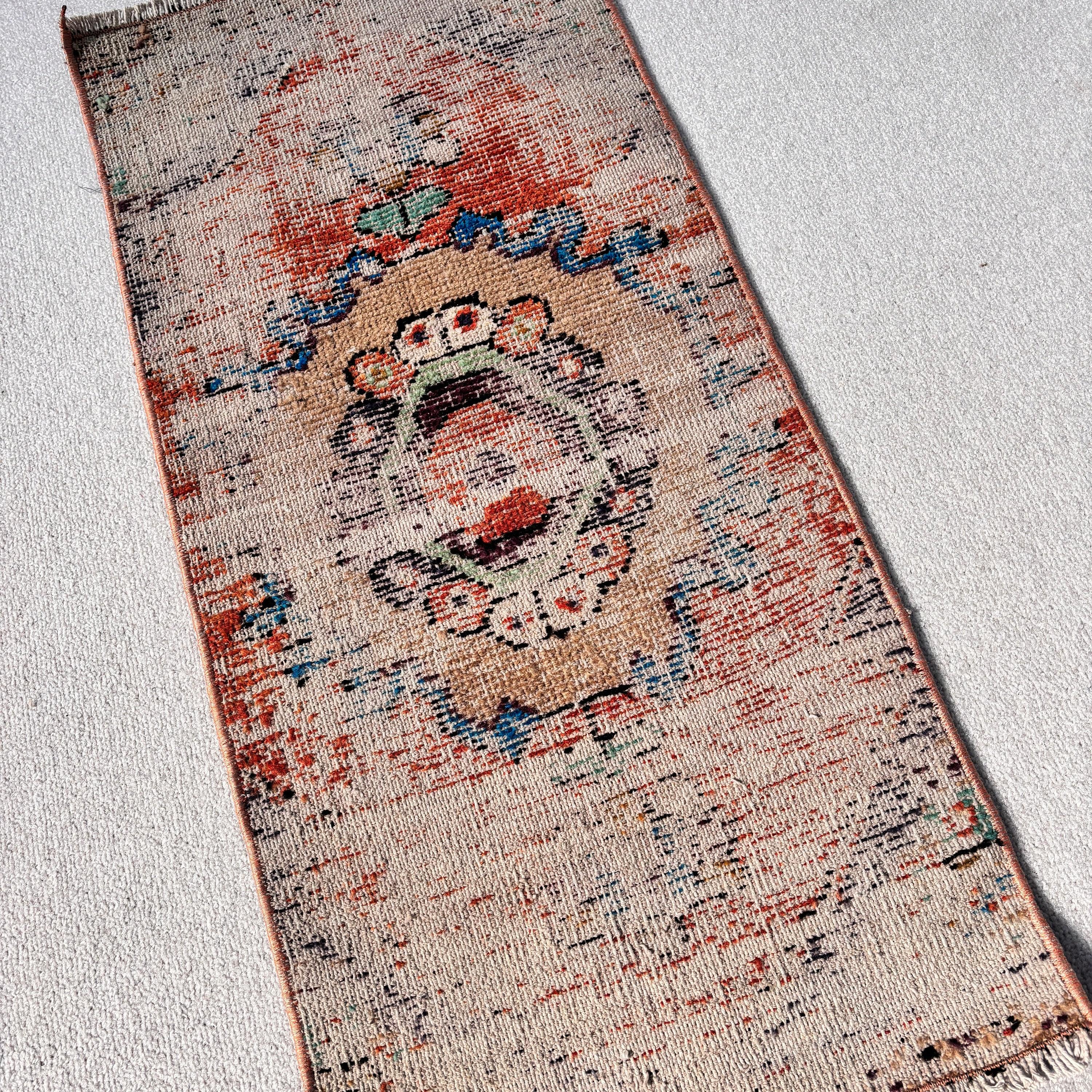 Anadolu Halıları, 1.3x2.9 ft Küçük Halılar, Banyo Halısı, Ev Dekorasyonu Halısı, Küçük Vintage Halılar, Vintage Halılar, Türk Halıları, Kahverengi Anadolu Halısı