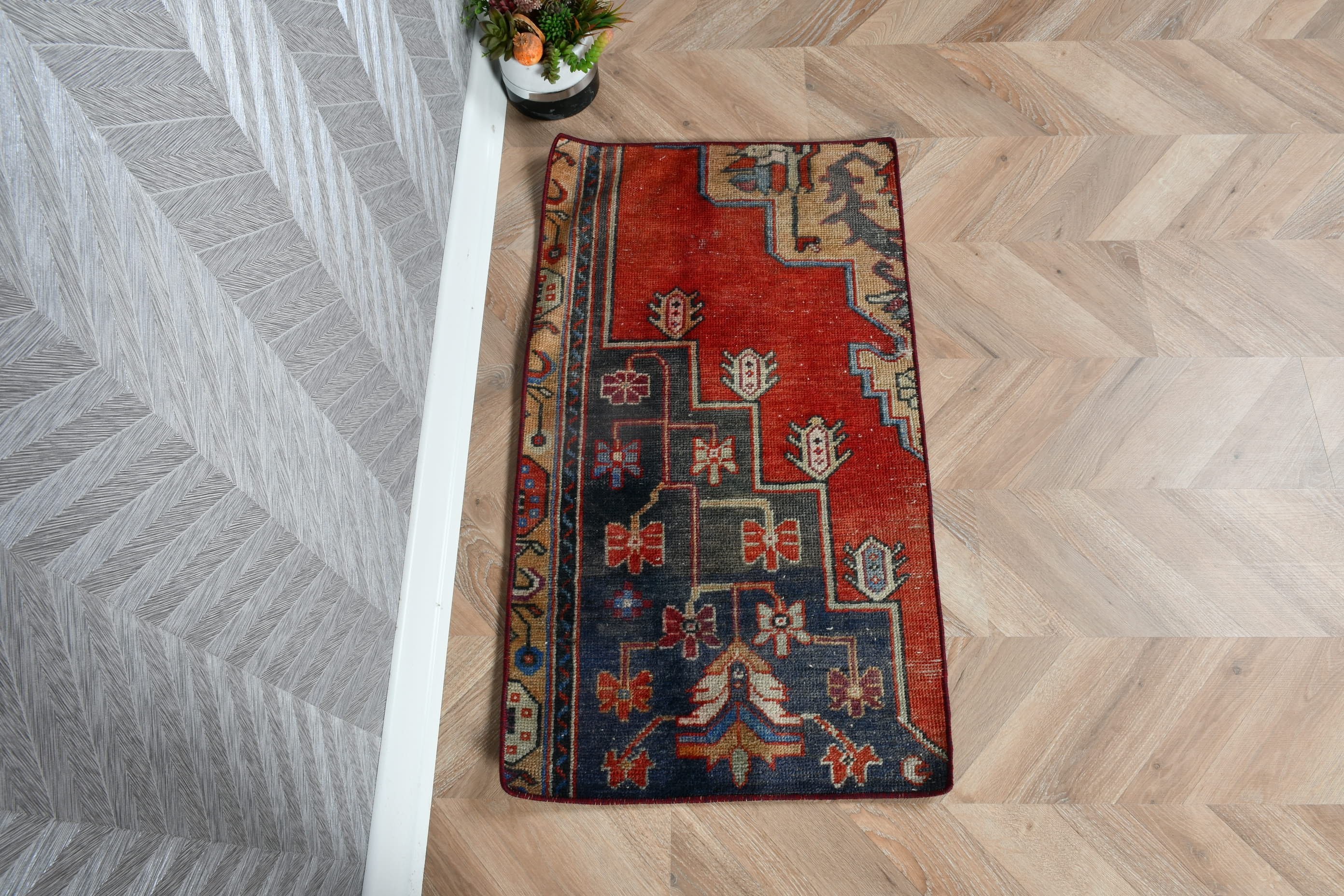 Bath Rugs, Distressed Rugs, Turkish Rug, Door Mat Rug, Moroccan Rugs, Home Decor Rug, 1.7x3.1 ft Small Rugs, Vintage Rug, Red Moroccan Rug