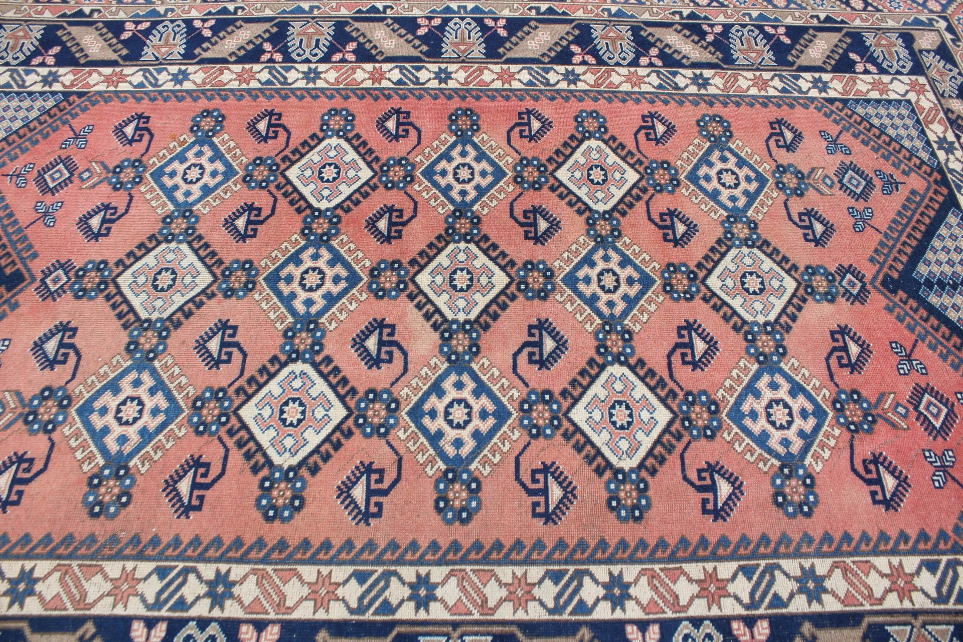 Türk Halıları, Kırmızı Anadolu Halısı, Oturma Odası Halıları, Vintage Halılar, Havalı Halılar, 6,3x9,1 ft Büyük Halılar, Yemek Odası Halıları, Sanat Halıları, Oryantal Halı