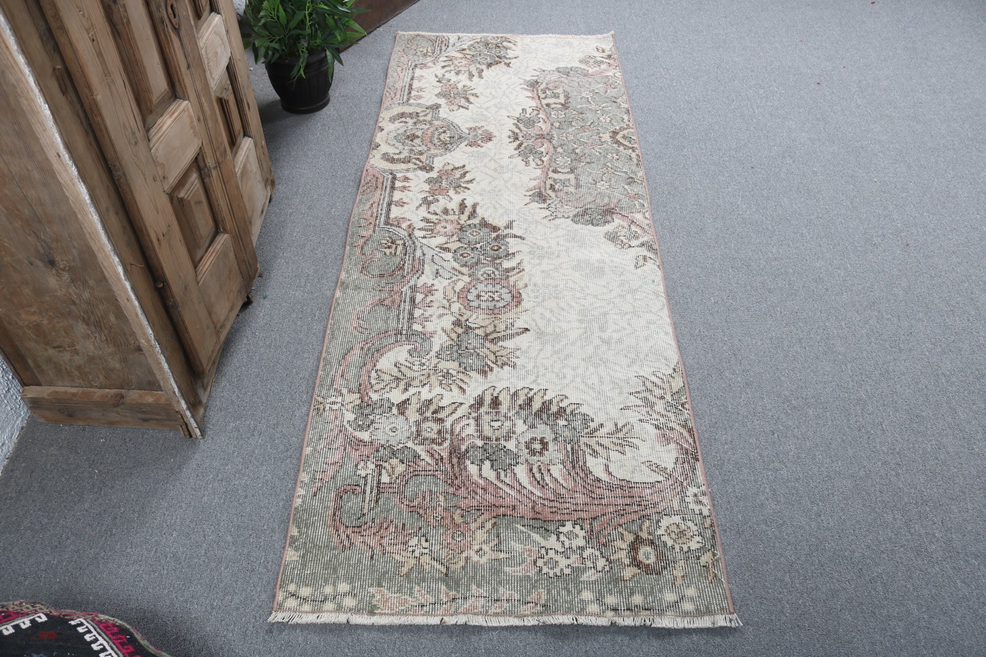 Vintage Halılar, Uzun Yolluk Halı, Bej Oushak Halılar, Türk Halısı, Lüks Halı, Koridor Halıları, Fas Halıları, Yün Halılar, 2.6x7 ft Yolluk Halıları