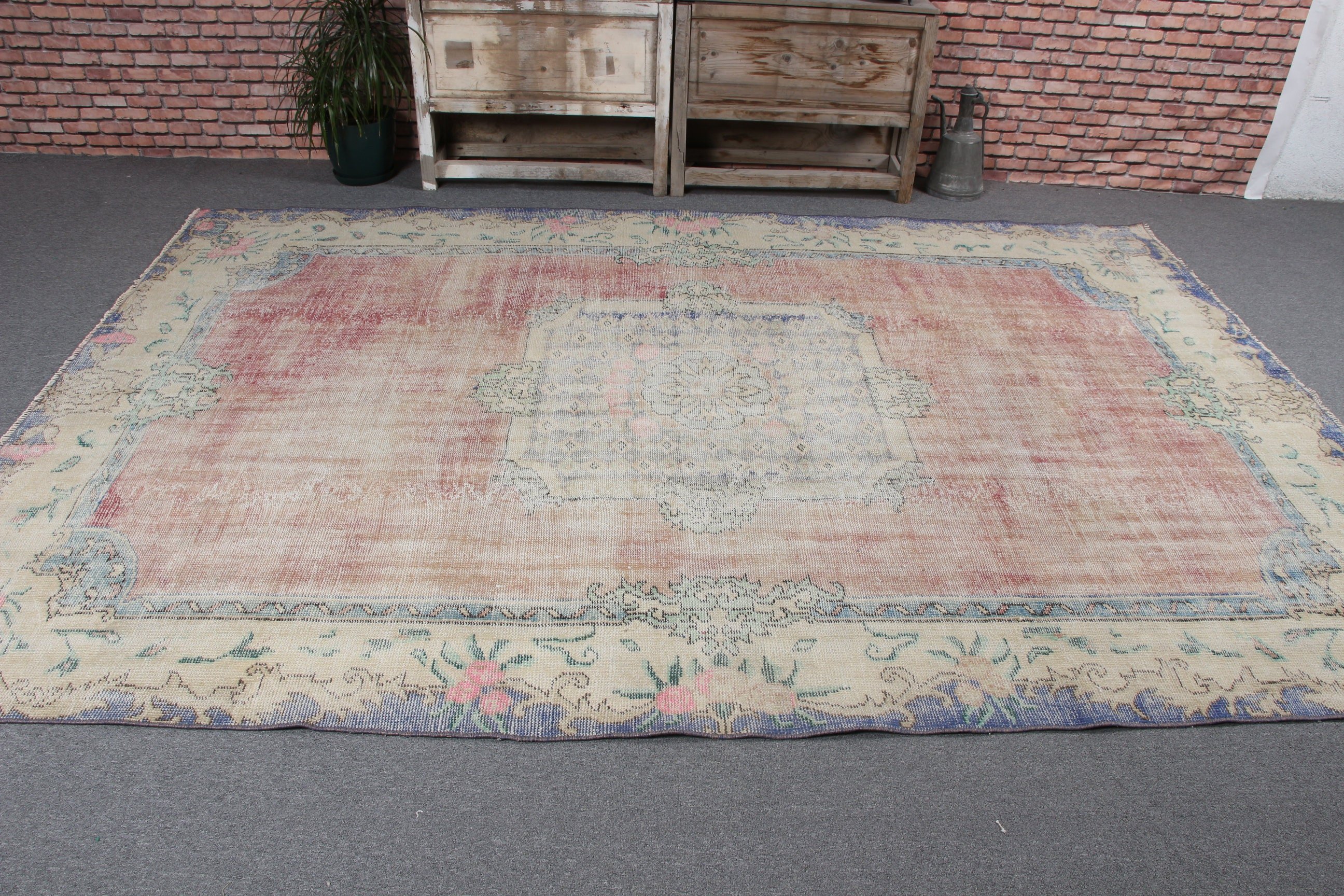 Vintage Rugs, Dining Room Rugs, Red Anatolian Rugs, Turkish Rug, Large Vintage Rug, Statement Rugs, 6.9x9.9 ft Large Rug