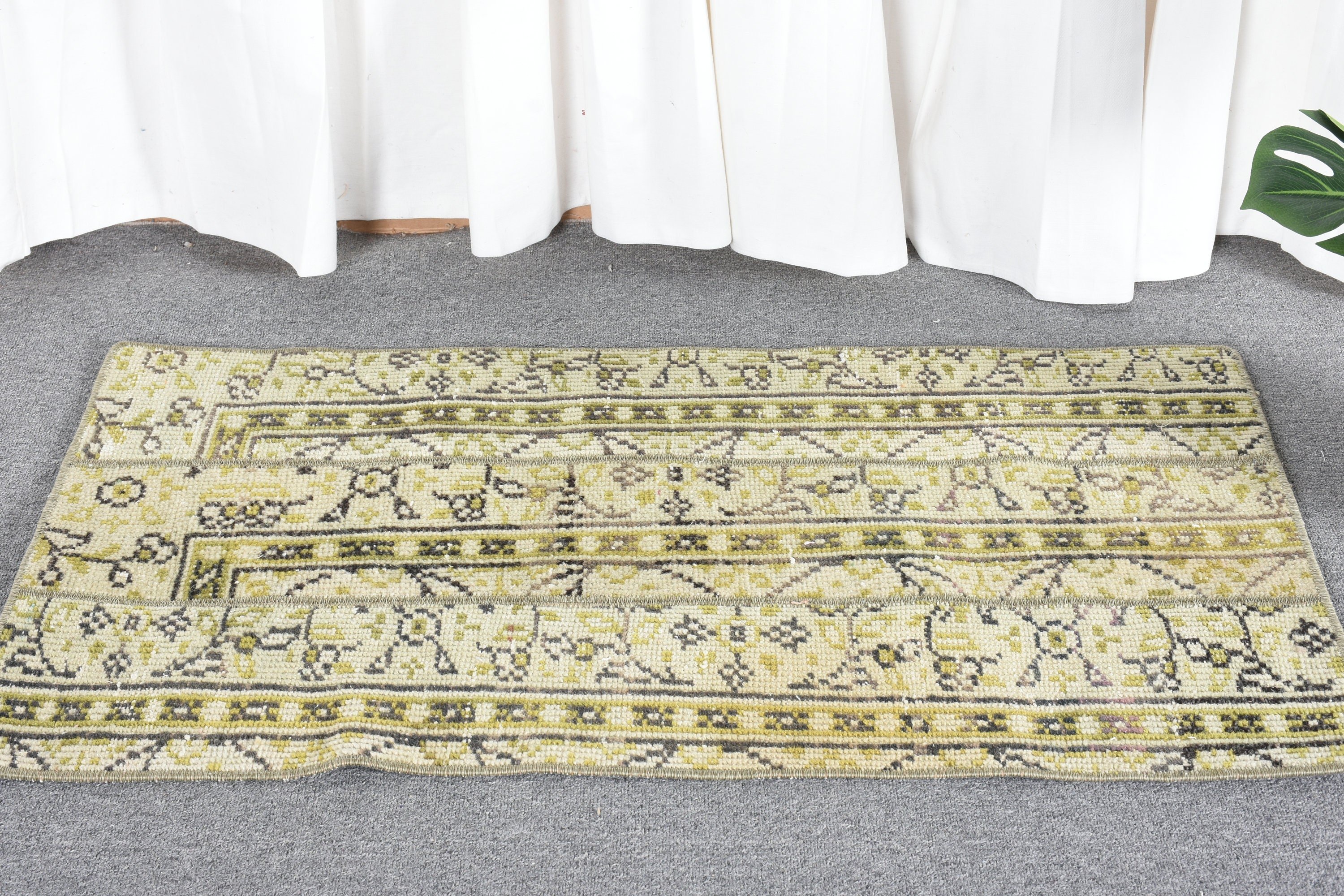 1.8x3.2 ft Small Rugs, Vintage Rug, Turkish Rugs, Green Kitchen Rug, Wool Rug, Wall Hanging Rug, Rugs for Wall Hanging