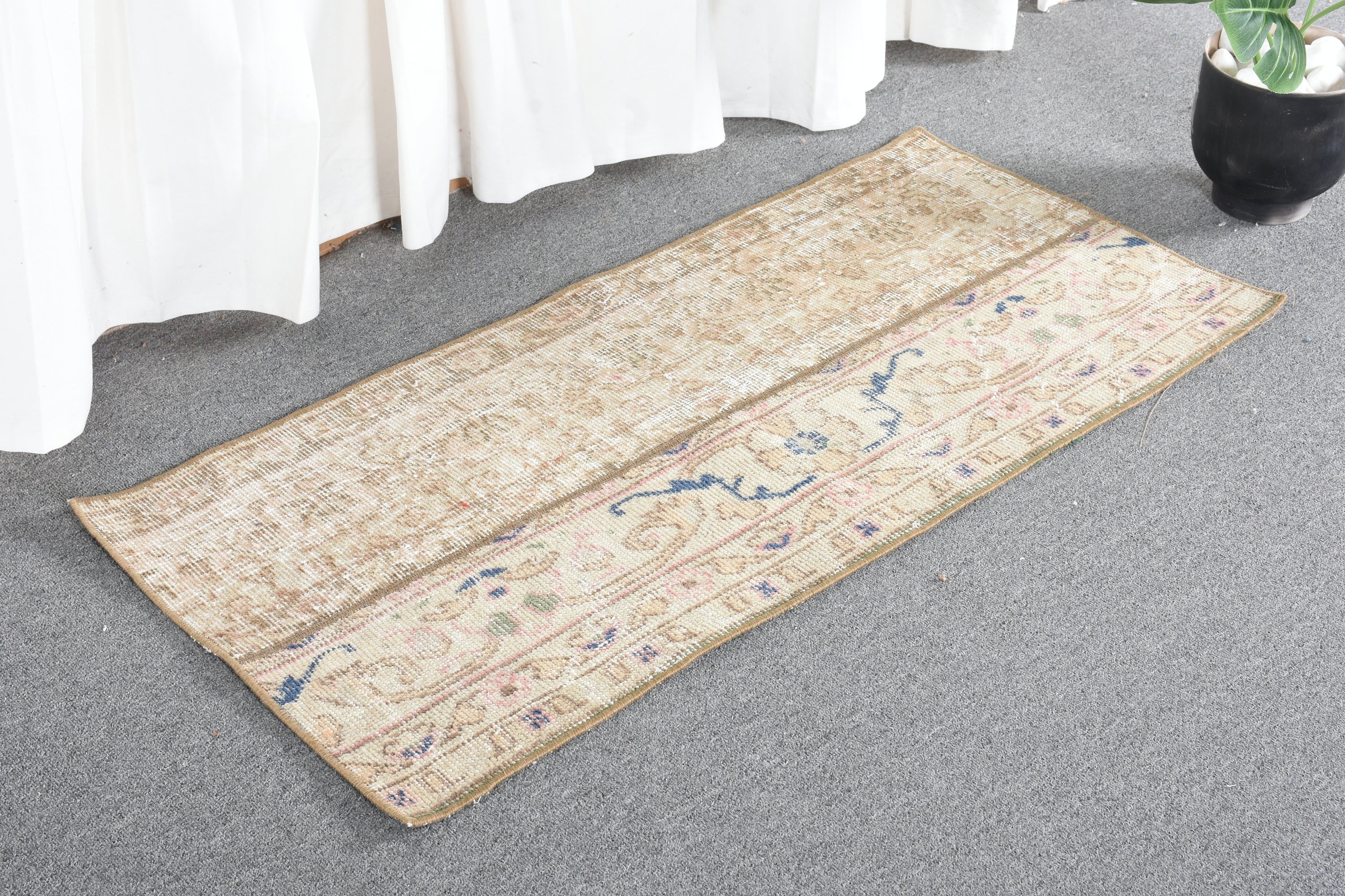 Rugs for Bath, Turkish Rugs, Beige Cool Rug, Bedroom Rug, Car Mat Rug, Floor Rug, Nursery Rug, Vintage Rugs, 1.6x3.4 ft Small Rugs, Old Rug