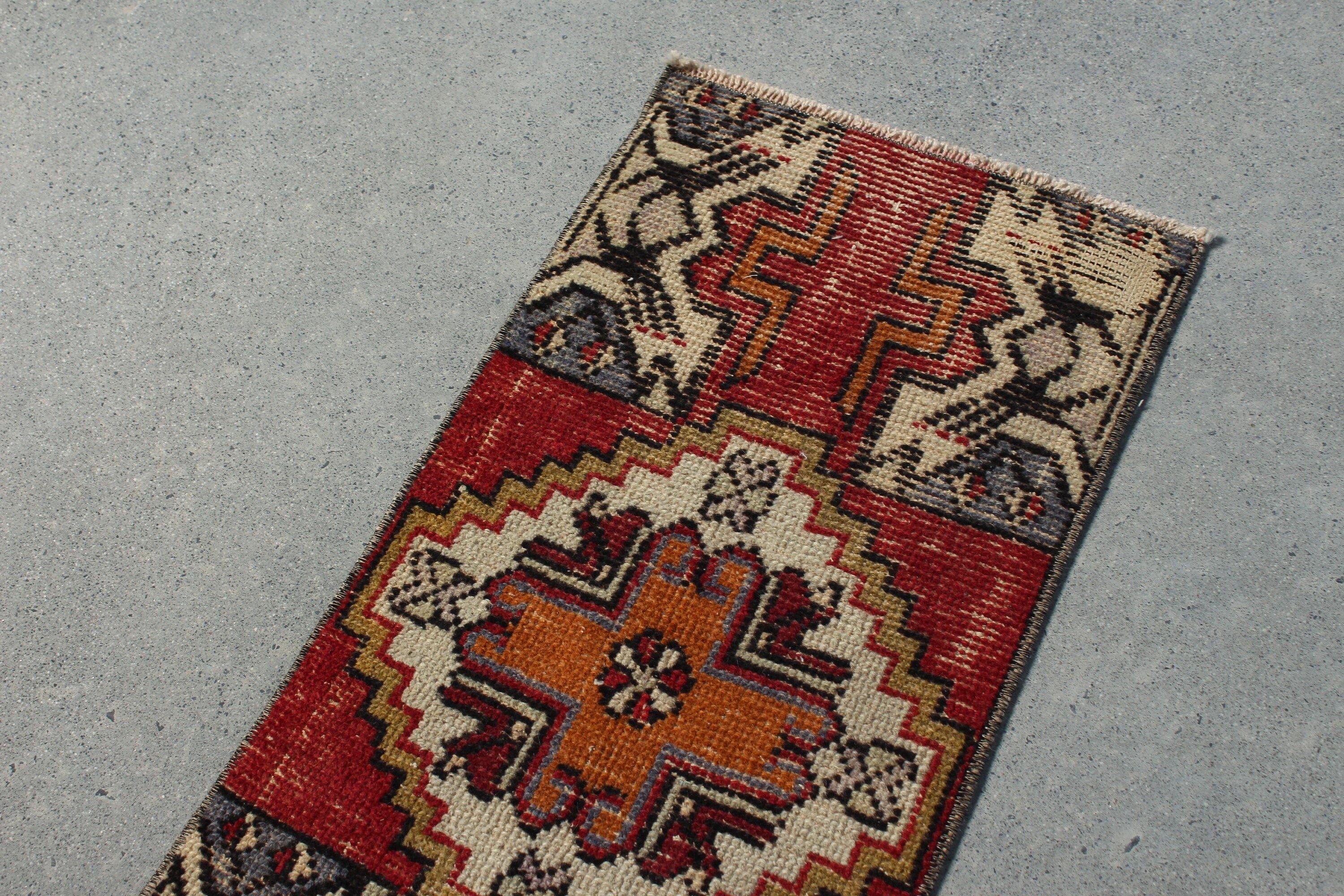 Turkish Rug, Boho Rug, Bath Rug, Pastel Rug, Bedroom Rug, Vintage Rug, Rugs for Entry, Oriental Rug, Red Antique Rug, 1.3x2.6 ft Small Rugs