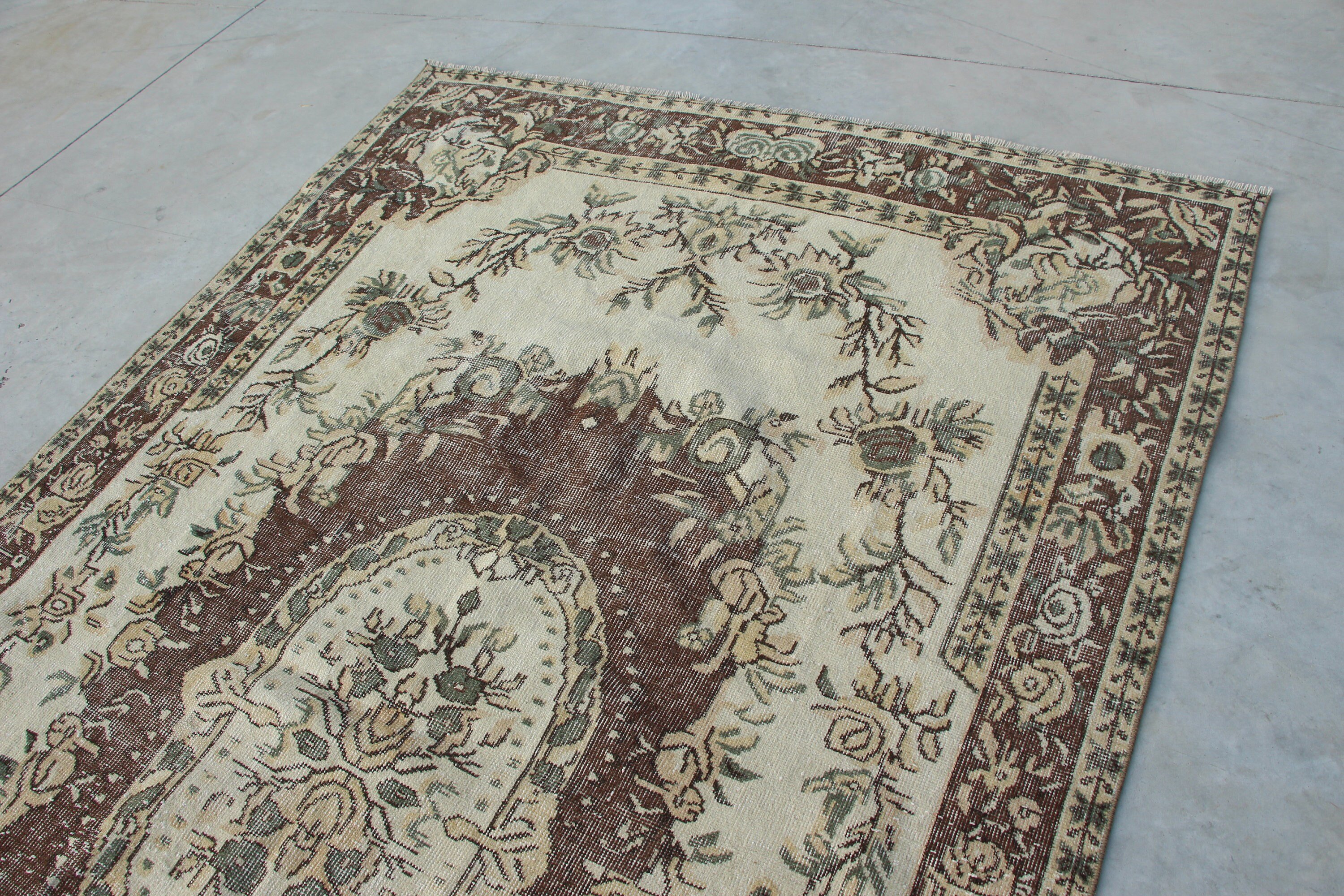 Kabile Halısı, Anadolu Halısı, Oturma Odası Halısı, Yatak Odası Halısı, 6x9.7 ft Büyük Halı, Vintage Halı, Bej Yer Halıları, Fas Halısı, Türk Halısı