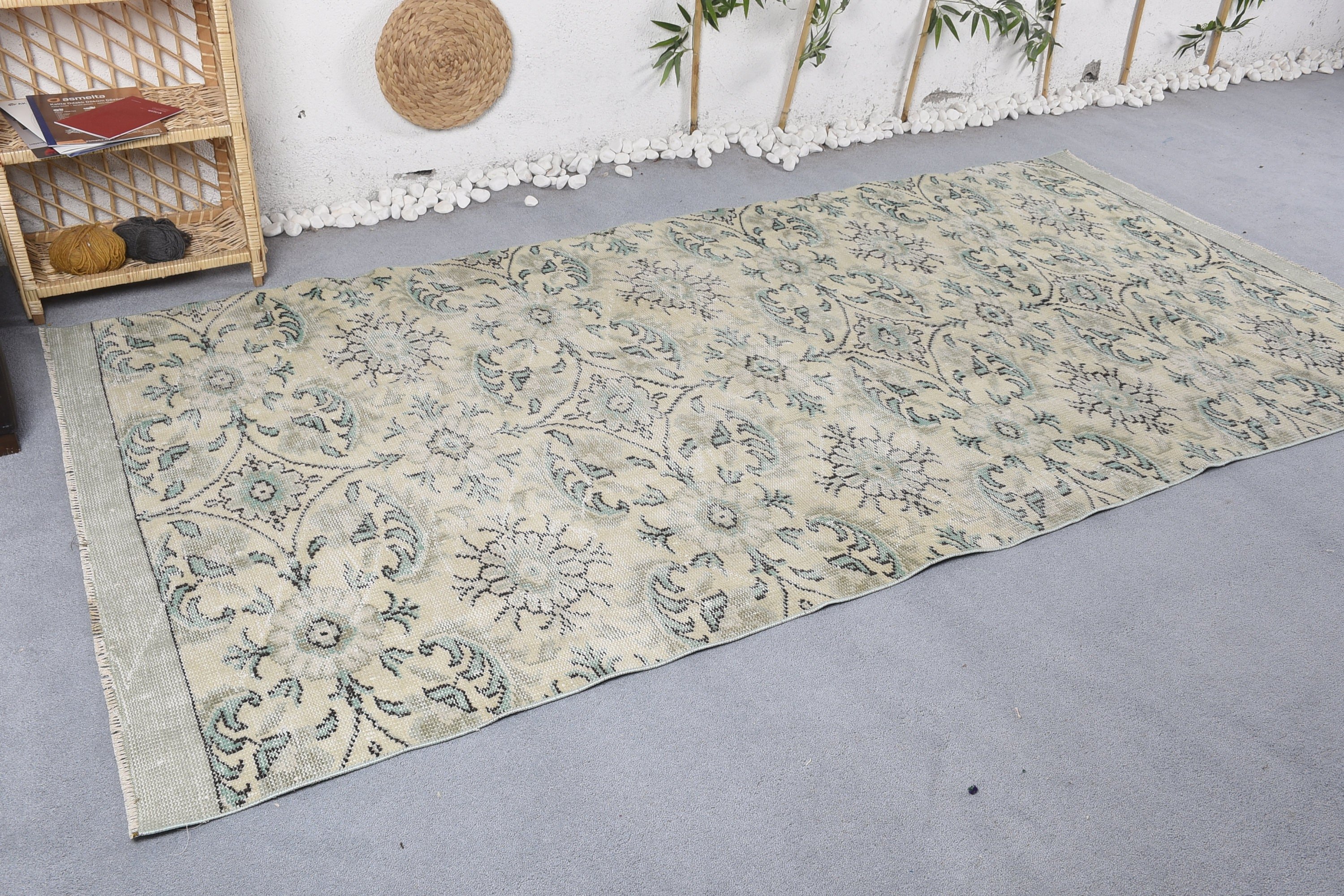 Wool Rug, Dining Room Rug, Vintage Rugs, Turkish Rug, Aesthetic Rug, Bedroom Rugs, Green Oushak Rugs, 4.7x9.6 ft Large Rug, Anatolian Rug