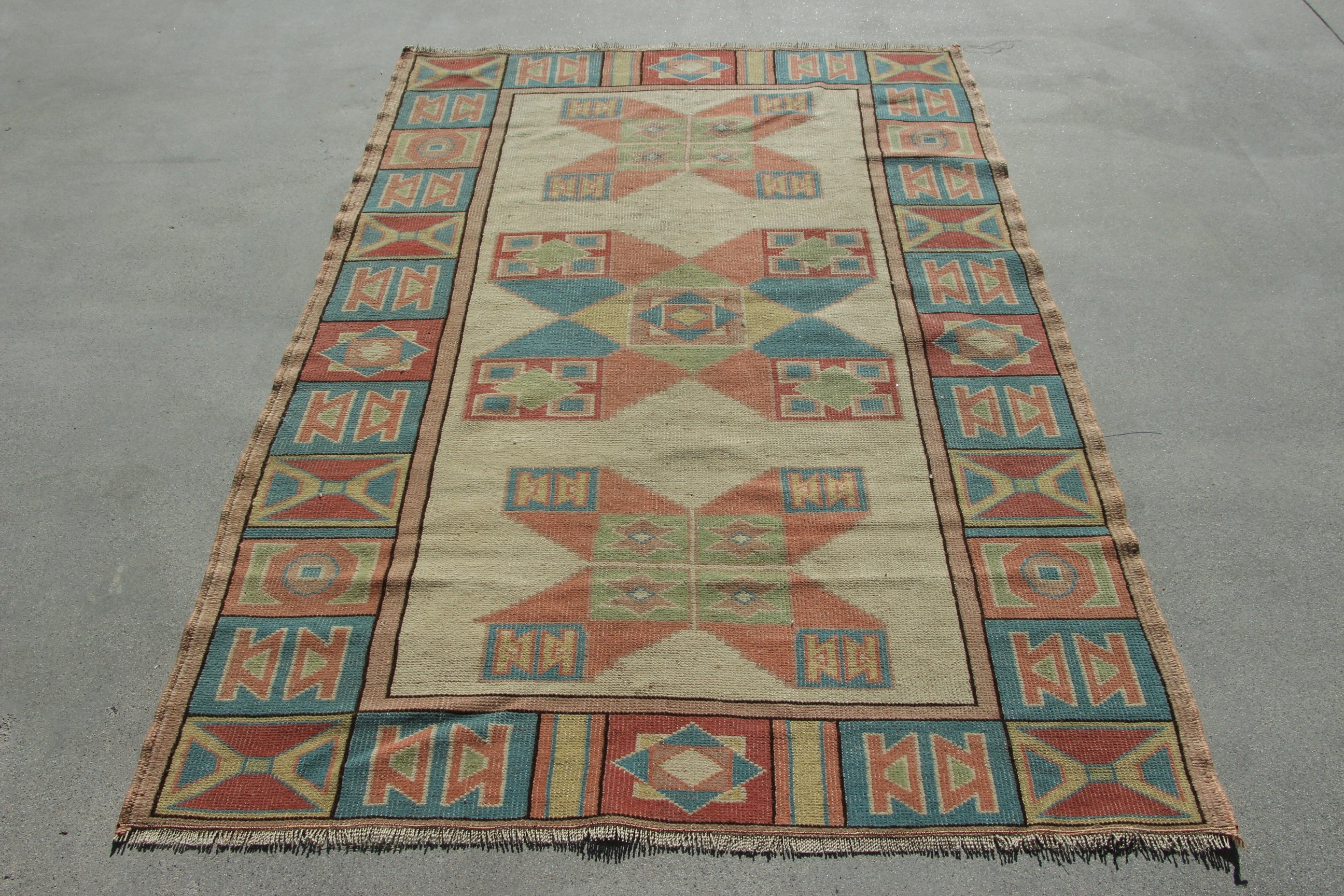 Floor Rugs, Turkish Rug, 4.1x6.6 ft Area Rug, Bedroom Rugs, Vintage Rugs, Beige Antique Rug, Cool Rug, Boho Area Rug, Tribal Rug