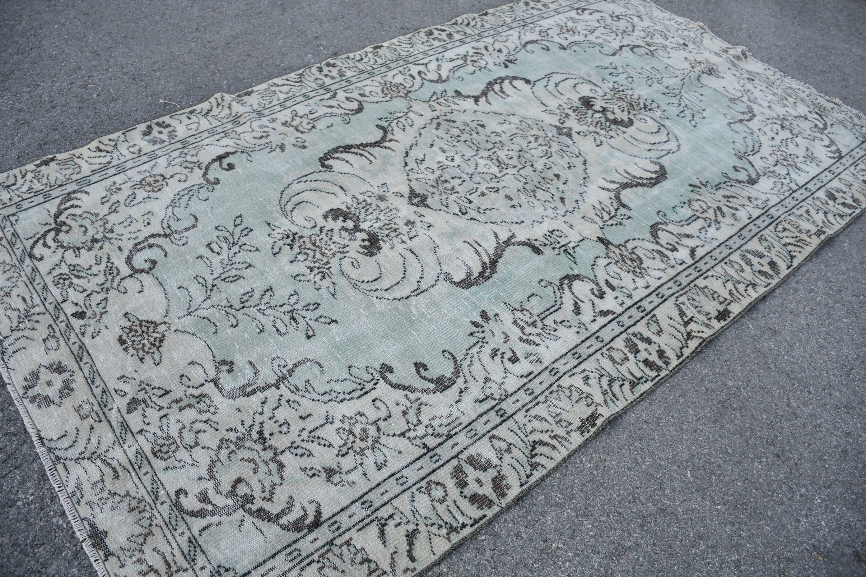 Moroccan Rug, Turkish Rug, Living Room Rugs, Green  5.6x9.8 ft Large Rug, Dining Room Rug, Vintage Rug, Old Rug