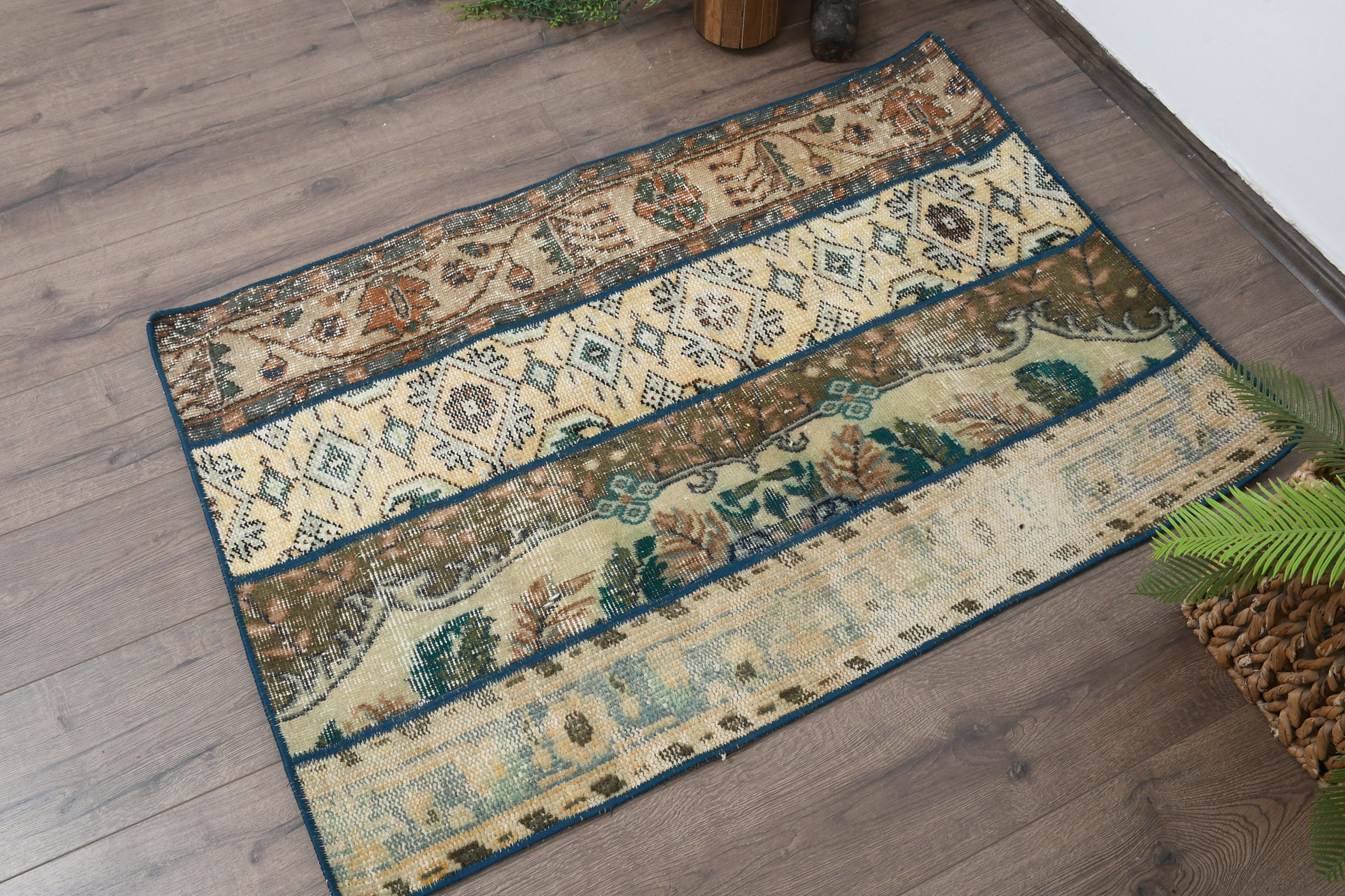 Rugs for Bath, Bedroom Rugs, Door Mat Rug, 2.6x3.9 ft Small Rug, Green Antique Rug, Turkish Rugs, Entry Rugs, Vintage Rug, Wool Rug