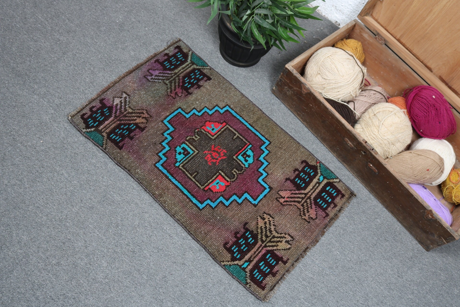 Tribal Rugs, Vintage Rug, Entry Rugs, Brown Kitchen Rugs, Turkish Rugs, Modern Rugs, Oriental Rug, 1.6x2.5 ft Small Rug, Rugs for Bath