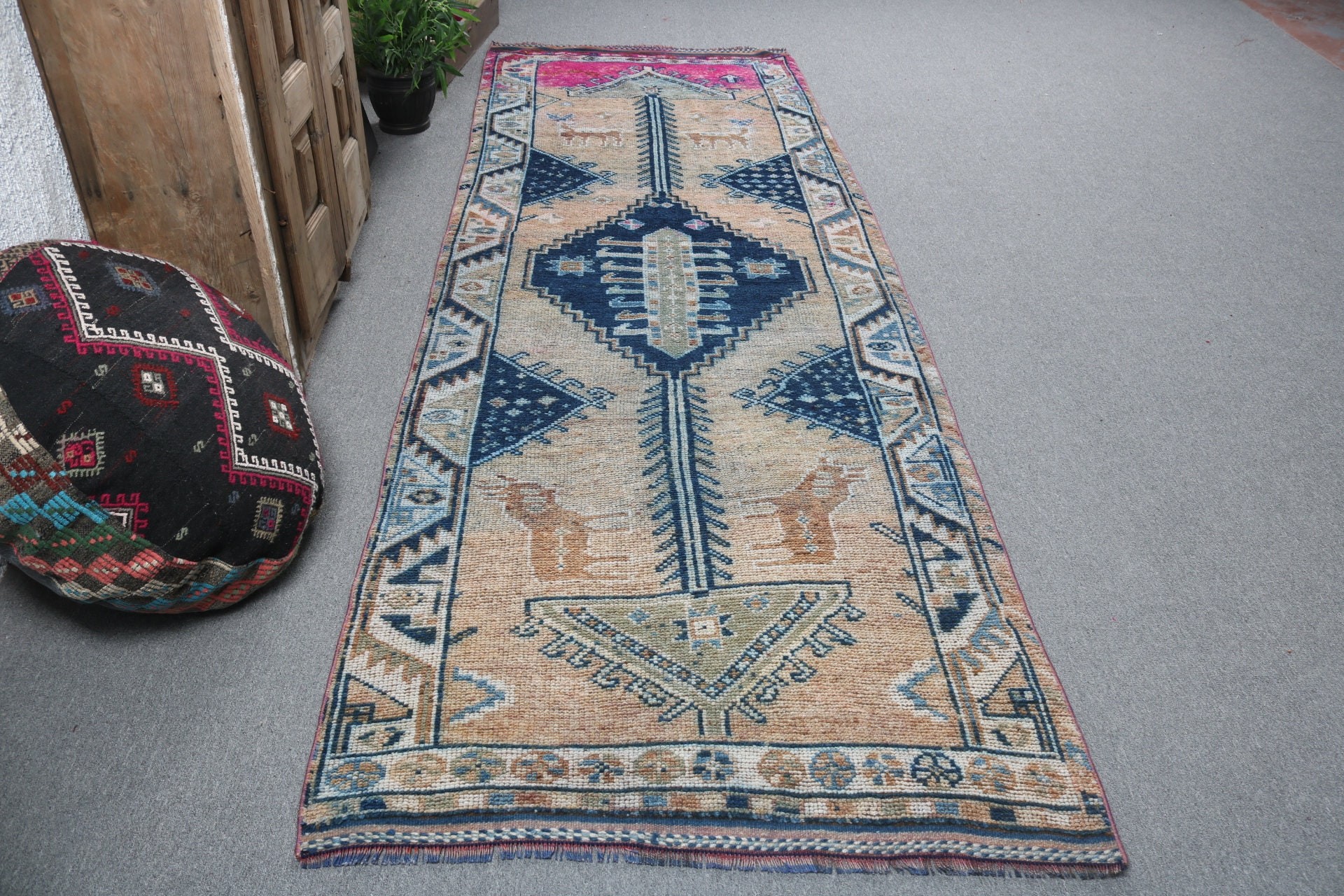 Uzun Yolluk Halısı, Vintage Halı, 3.7x10.7 ft Runner Halıları, Mutfak Halısı, Türk Halıları, Aztek Halısı, Anadolu Halıları, Kahverengi Soğuk Halı, Nötr Halılar