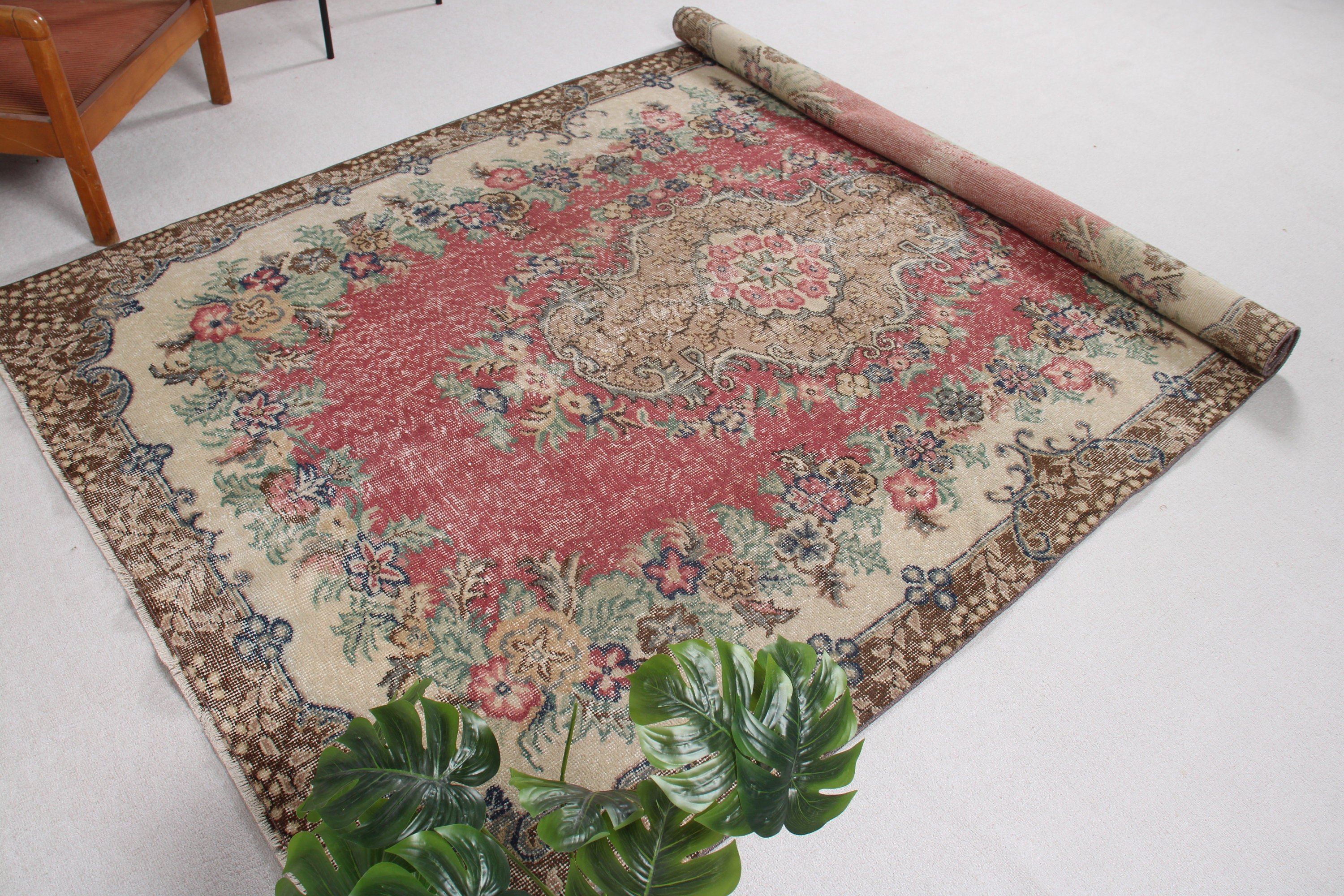 Vintage Rugs, Turkish Rug, Salon Rug, Bedroom Rug, Red  5.9x8.9 ft Large Rugs, Oriental Rugs, Dining Room Rug, Decorative Rug