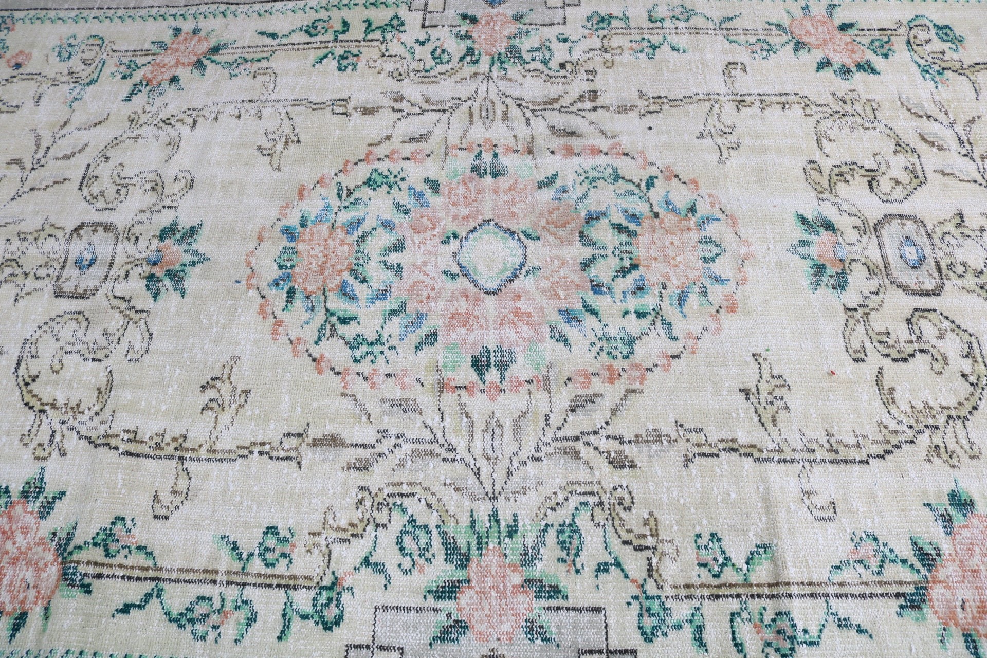 Turkish Rug, Antique Rug, Bedroom Rugs, Vintage Rugs, Large Vintage Rugs, Handwoven Rug, Boho Rug, Beige Modern Rugs, 5.6x9.9 ft Large Rug