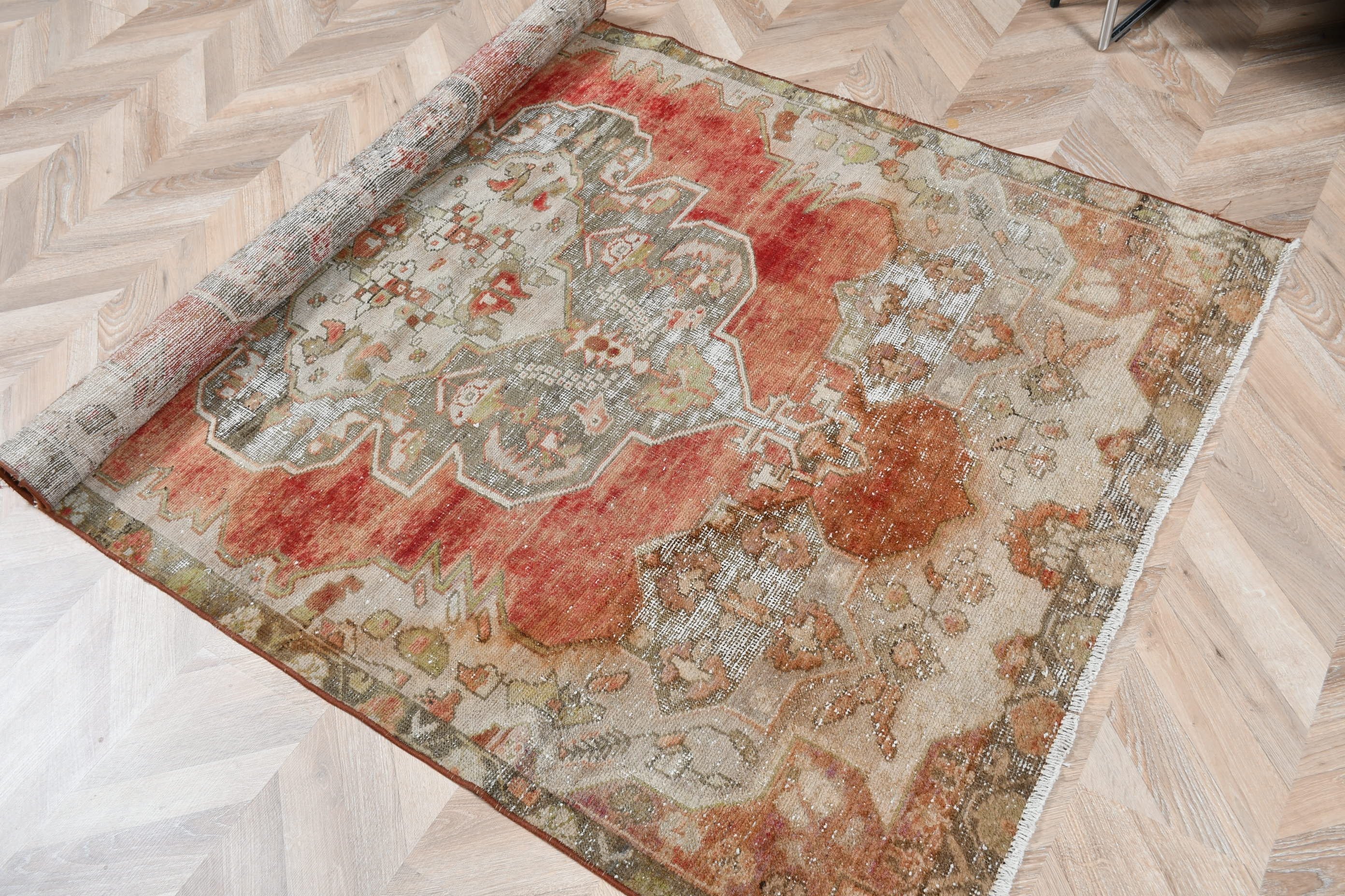 Antique Rugs, Rugs for Bedroom, 4.1x6.8 ft Area Rugs, Dining Room Rug, Vintage Rugs, Red Floor Rug, Turkish Rugs, Bedroom Rugs, Indoor Rug