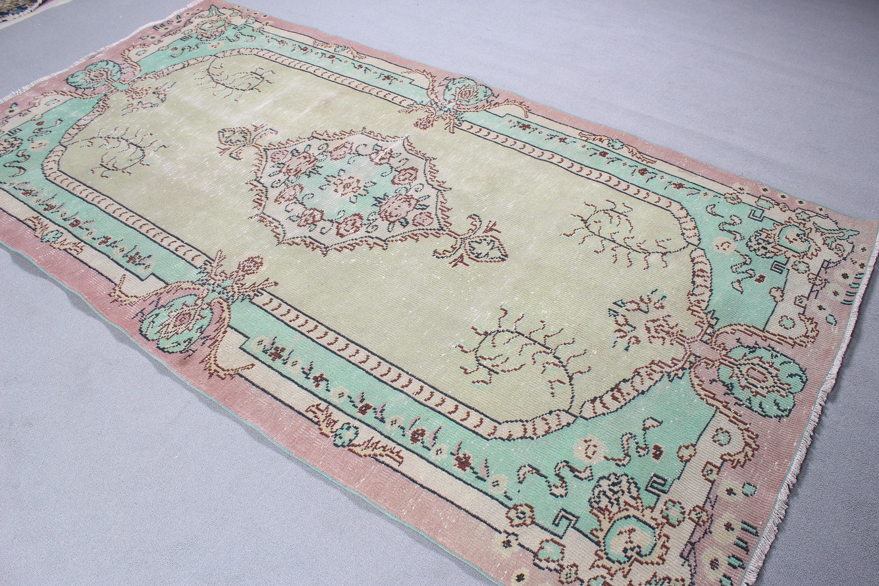 Salon Rug, 4.7x8.8 ft Large Rugs, Bedroom Rugs, Traditional Rug, Green Boho Rug, Neutral Rugs, Turkish Rug, Moroccan Rug, Vintage Rugs