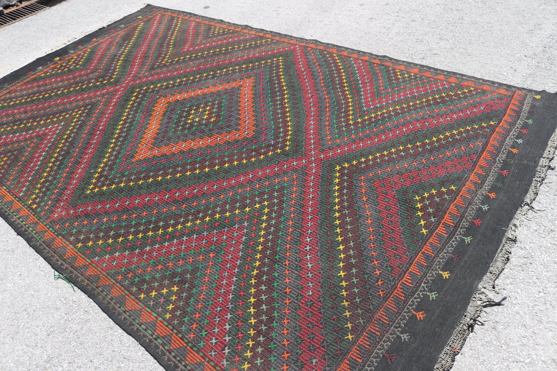 Salon Halısı, Yer Halısı, Vintage Halı, 6.9x11.1 ft Büyük Boy Halı, Salon Halıları, Türk Halısı, Ev Dekorasyonu Halıları, Eski Halı, Kilim, Siyah Anadolu Halısı