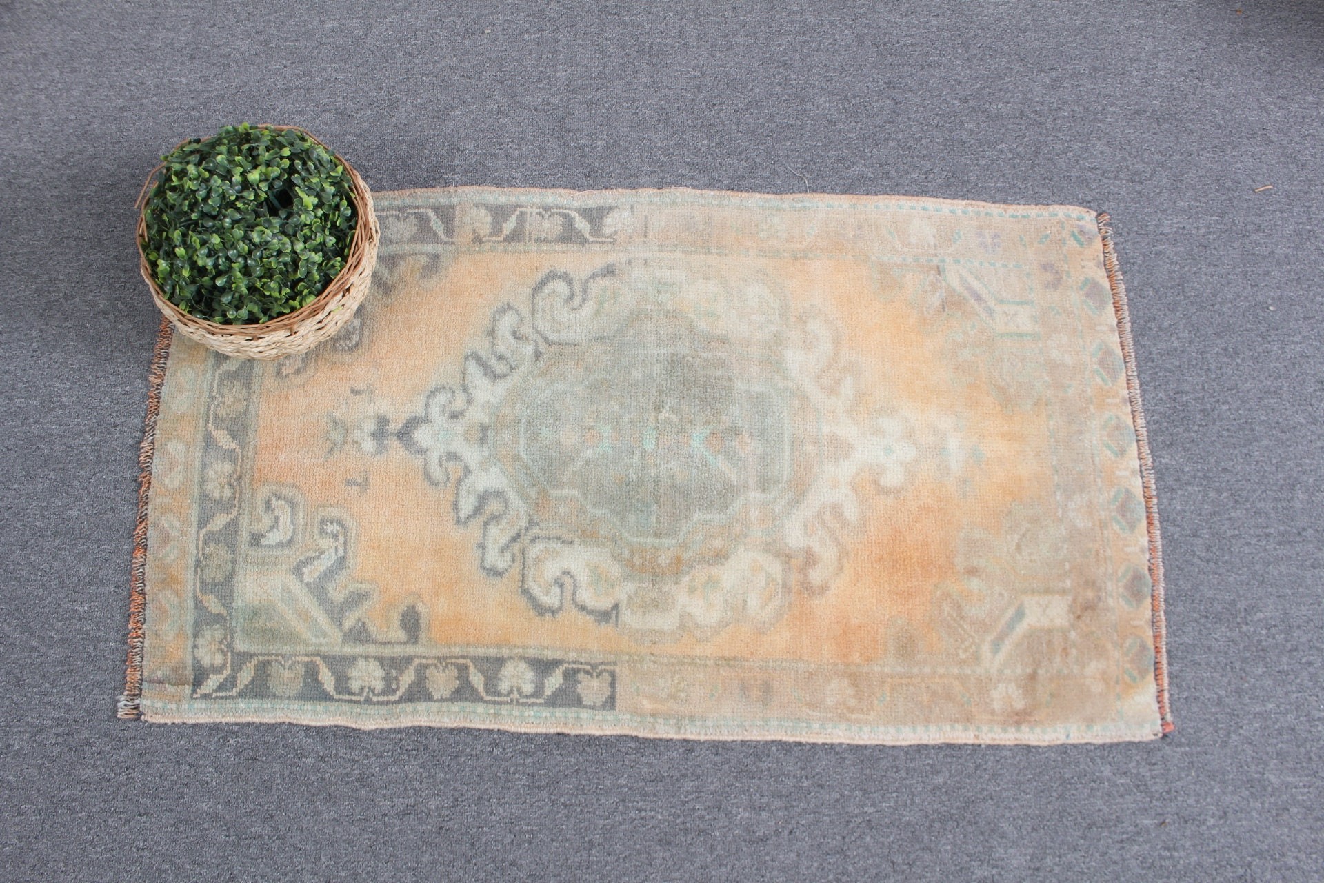 Kapı Paspası Halısı, 1.9x3.3 ft Küçük Halılar, Dış Mekan Halısı, Türk Halısı, Vintage Halılar, Yatak Odası Halısı, Turuncu Anadolu Halısı, Ev Dekorasyonu Halıları, Giriş Halısı